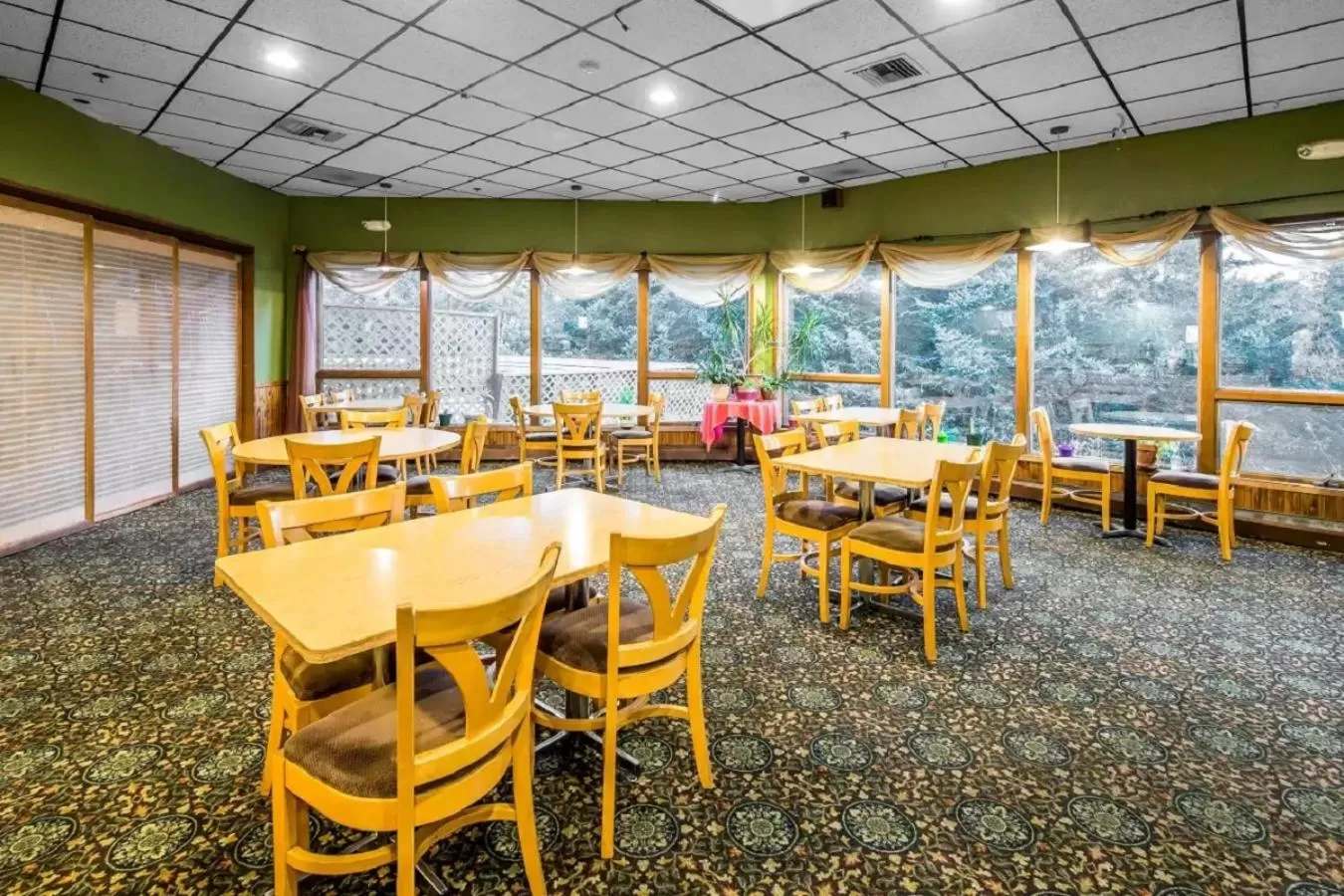 Restaurant/places to eat in Quality Inn Kodiak