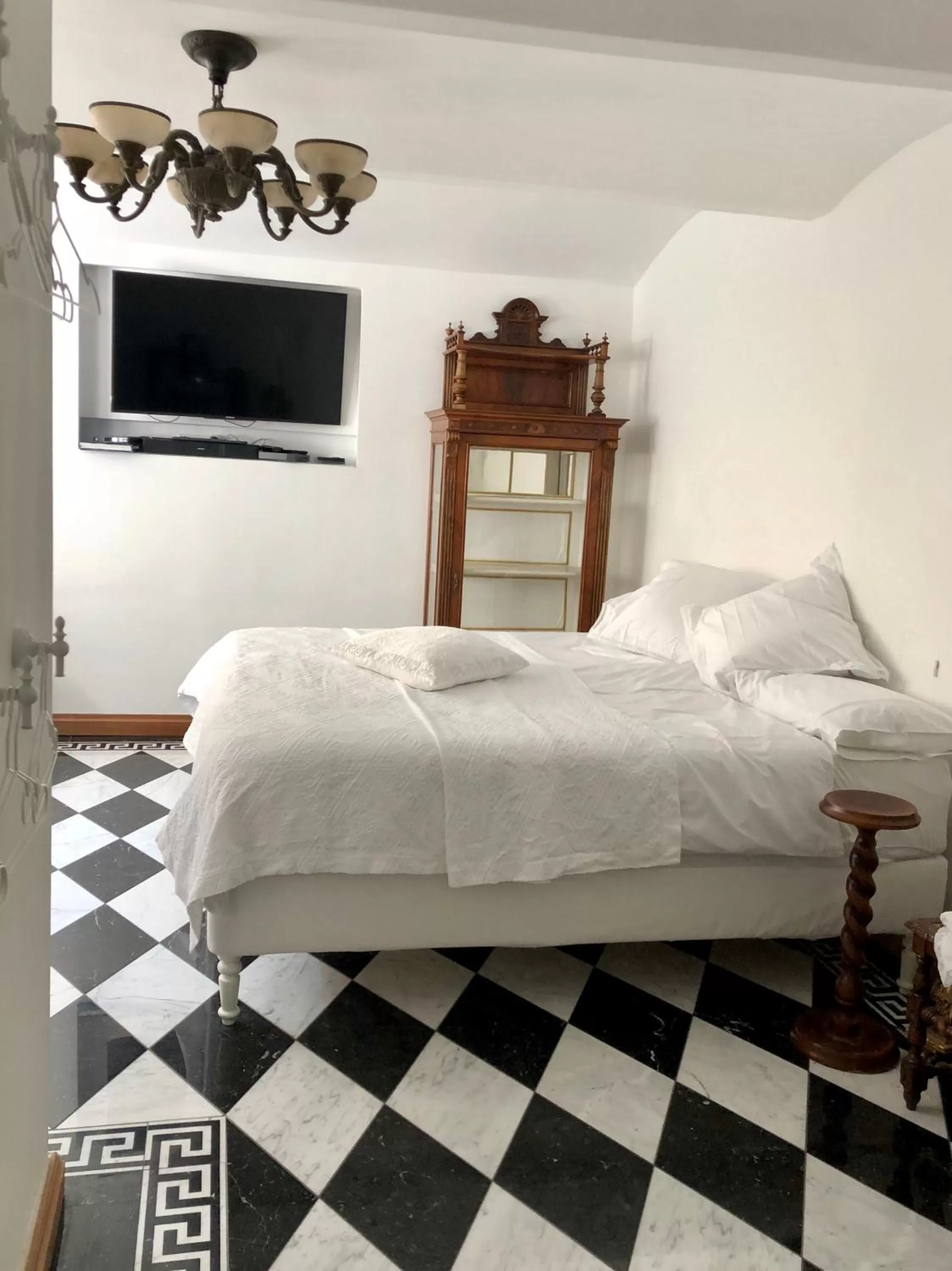 Bed in Sarah's Altstadt Oase Salzburg