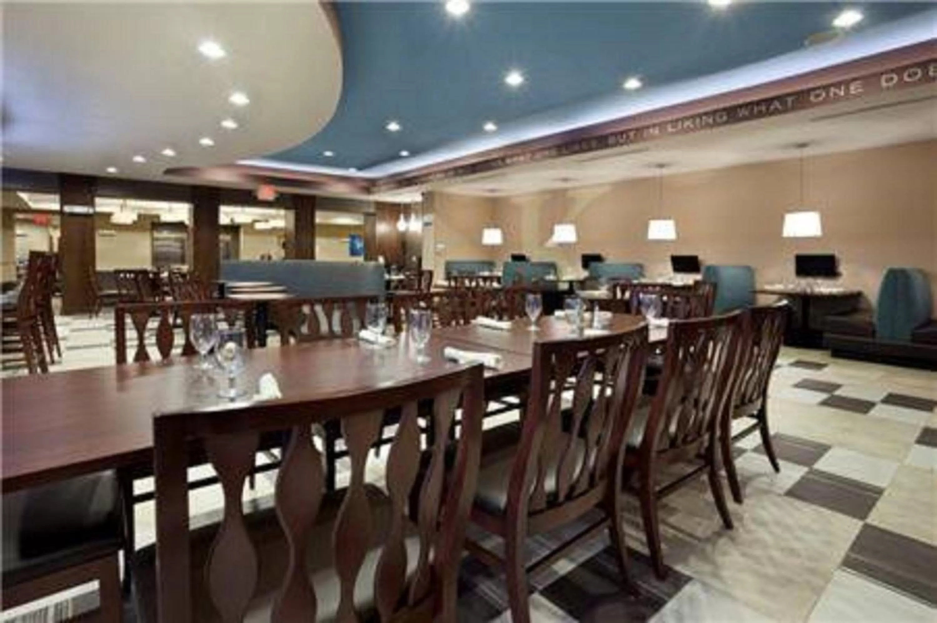 Restaurant/places to eat in Holiday Inn Hotel & Suites Northwest San Antonio by IHG