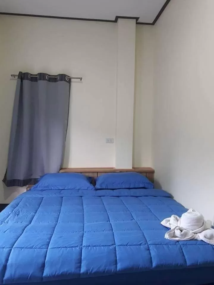 Bed in Lung Pod 9 resort