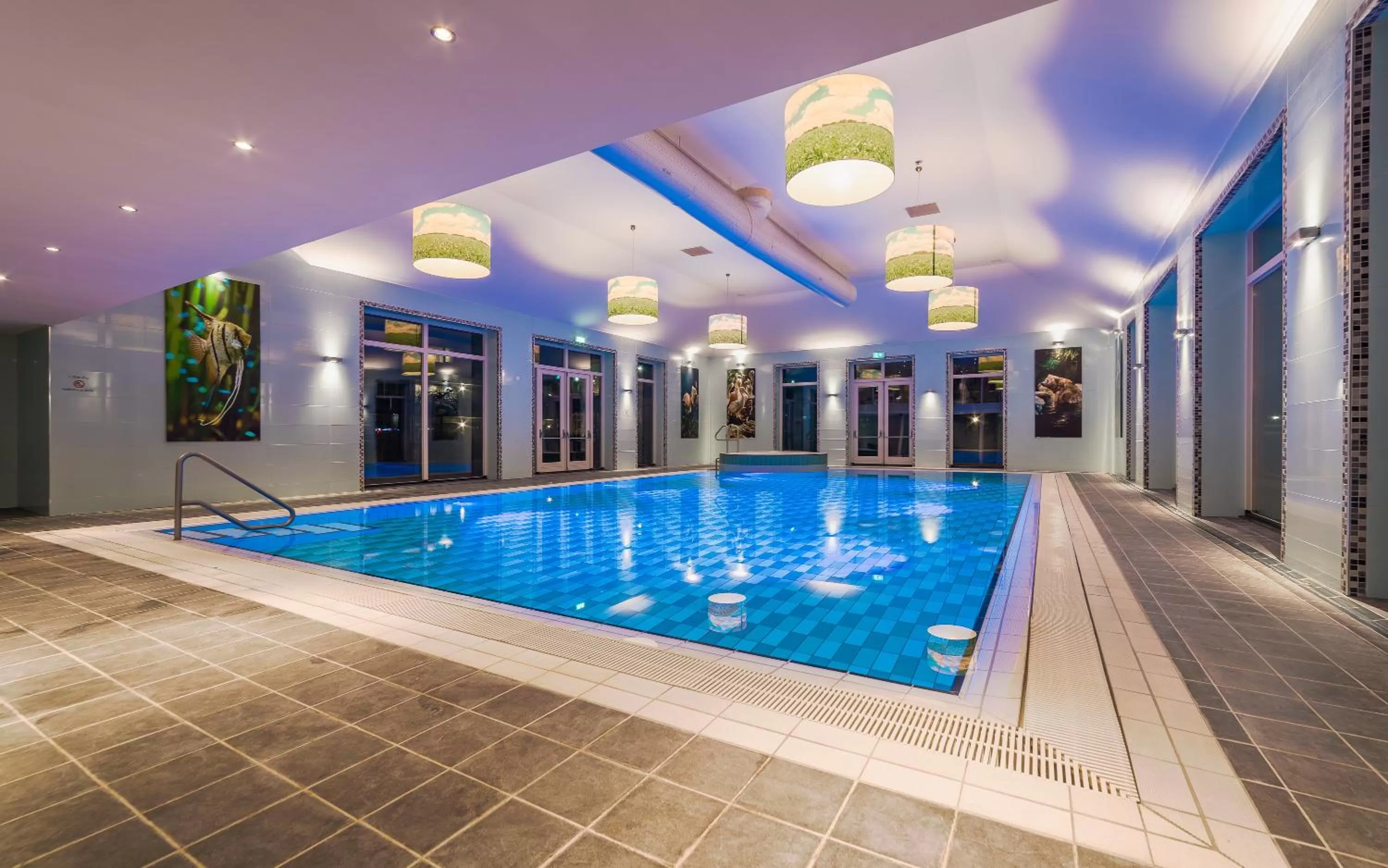 Swimming Pool in Van der Valk Hotel Emmen