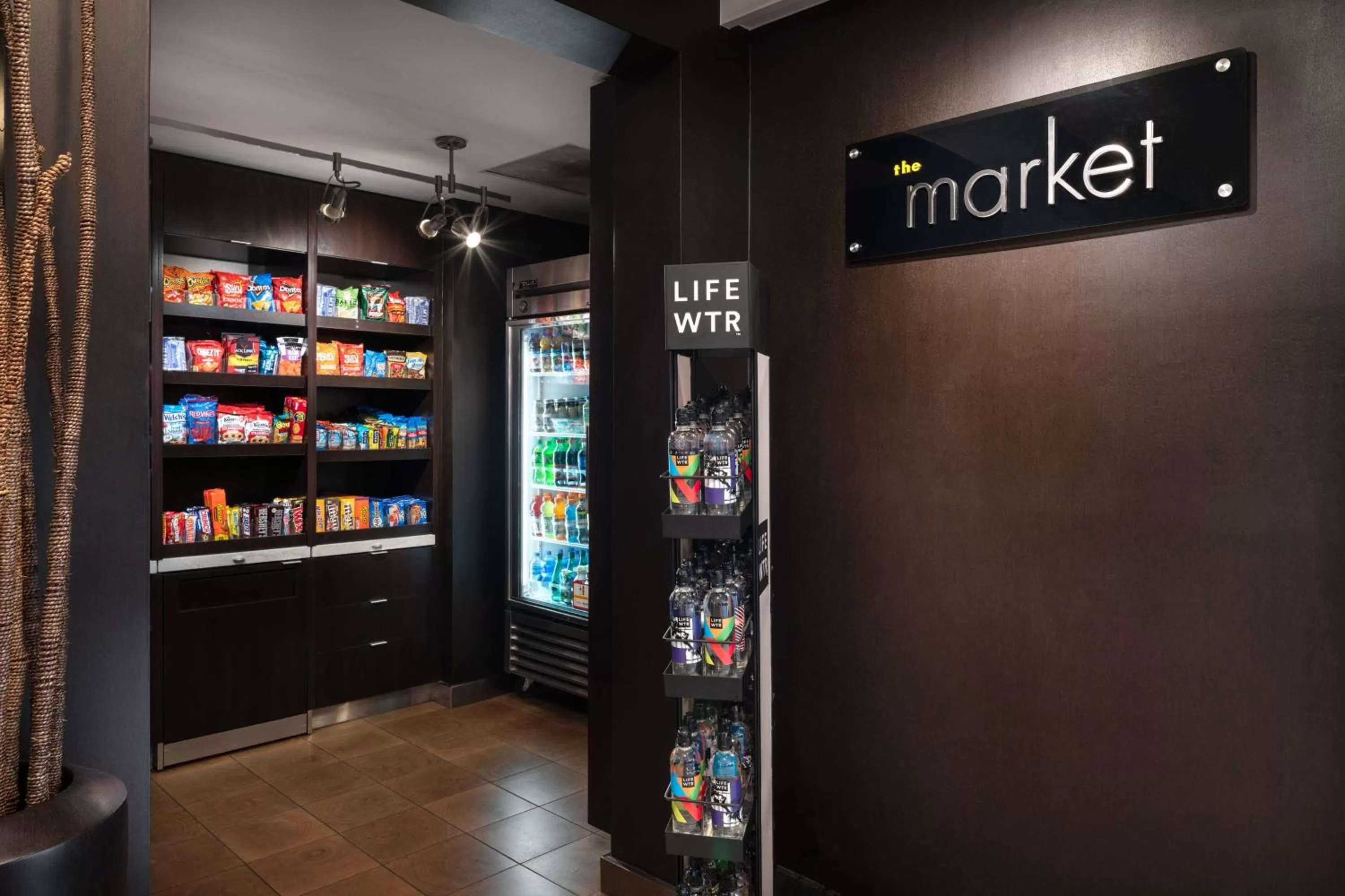 Restaurant/places to eat in Sonesta Select Phoenix Camelback