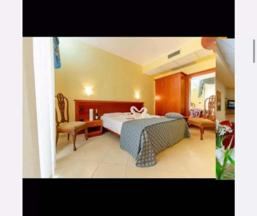 King Room in Hotel Costa D'Oro 1 King Room in Hotel Costa D'Oro 1