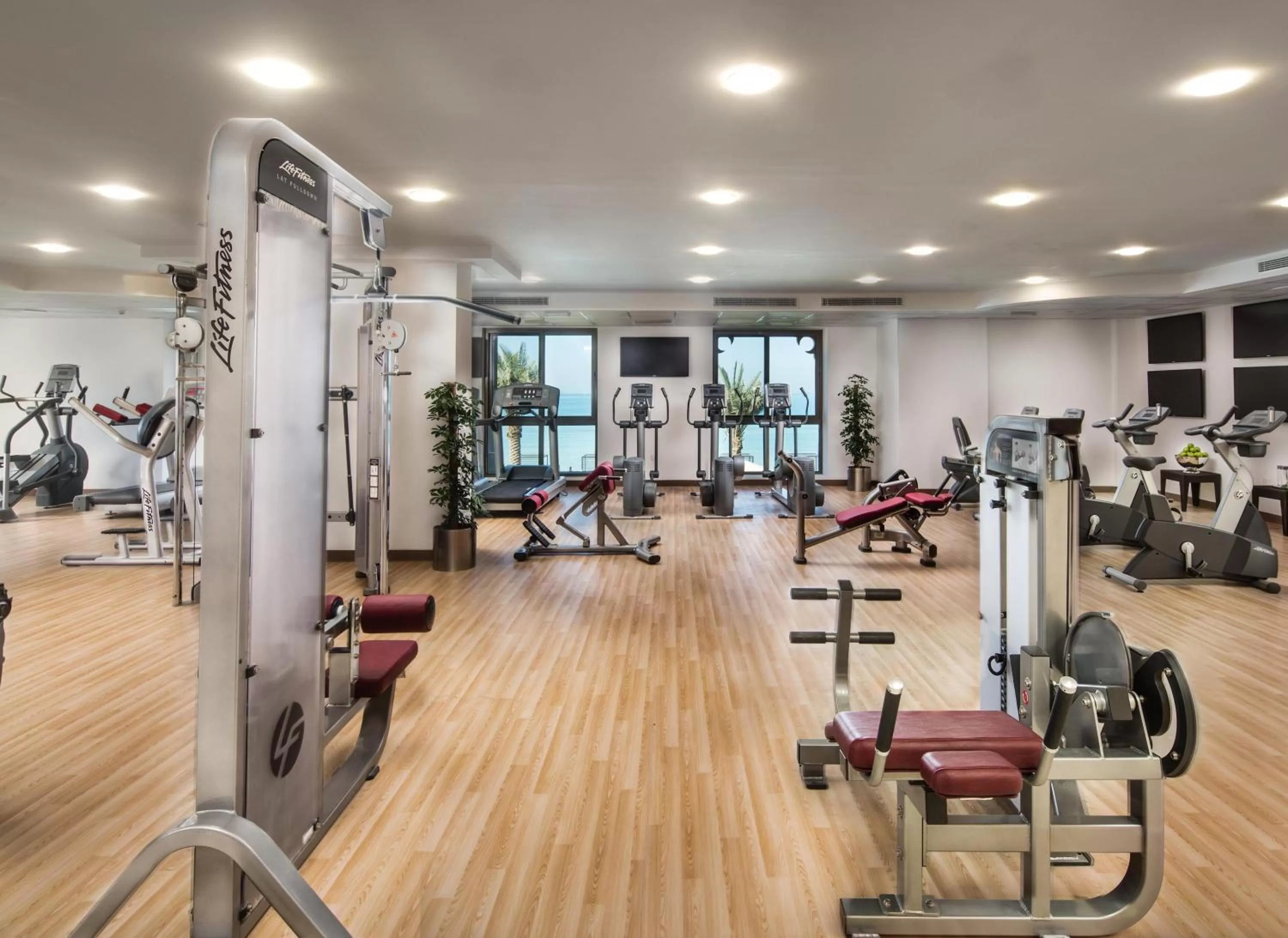 Fitness centre/facilities in Bahi Ajman Palace Hotel