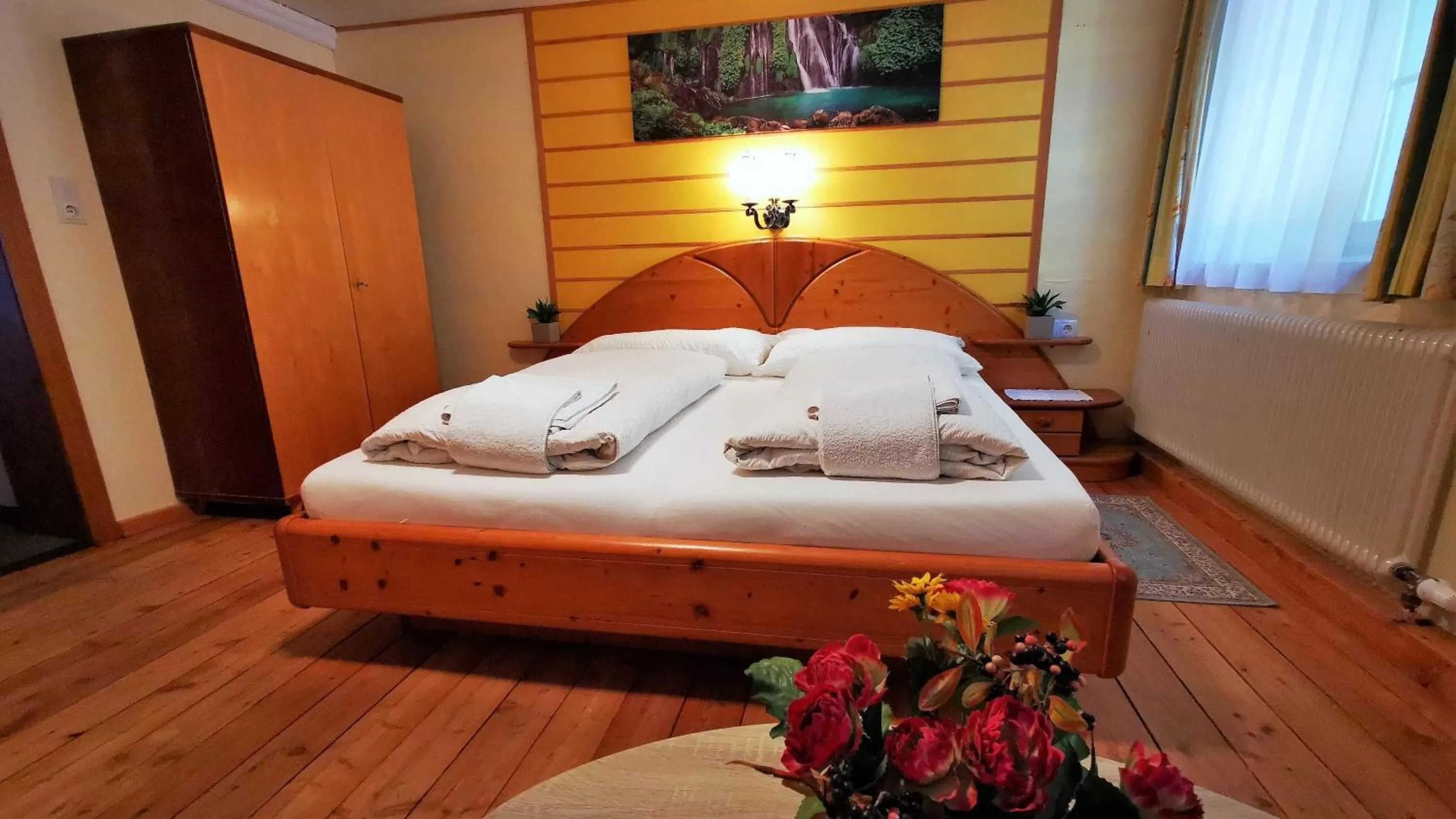 Bed in Gasthof Geronimo