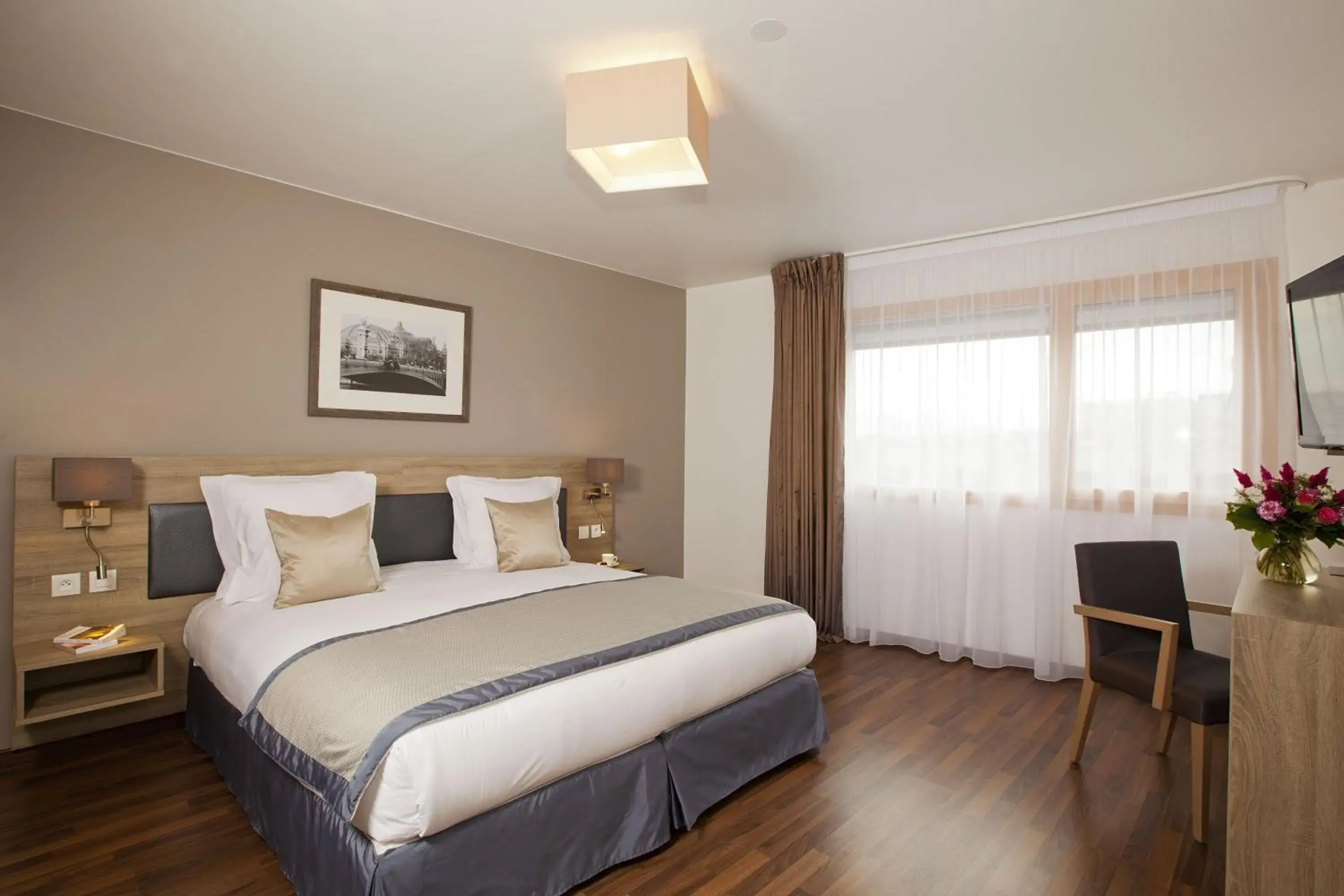 One-Bedroom Apartment (4 Adults) in Residhome Paris Issy Les Moulineaux One-Bedroom Apartment (4 Adults) in Residhome Paris Issy Les Moulineaux