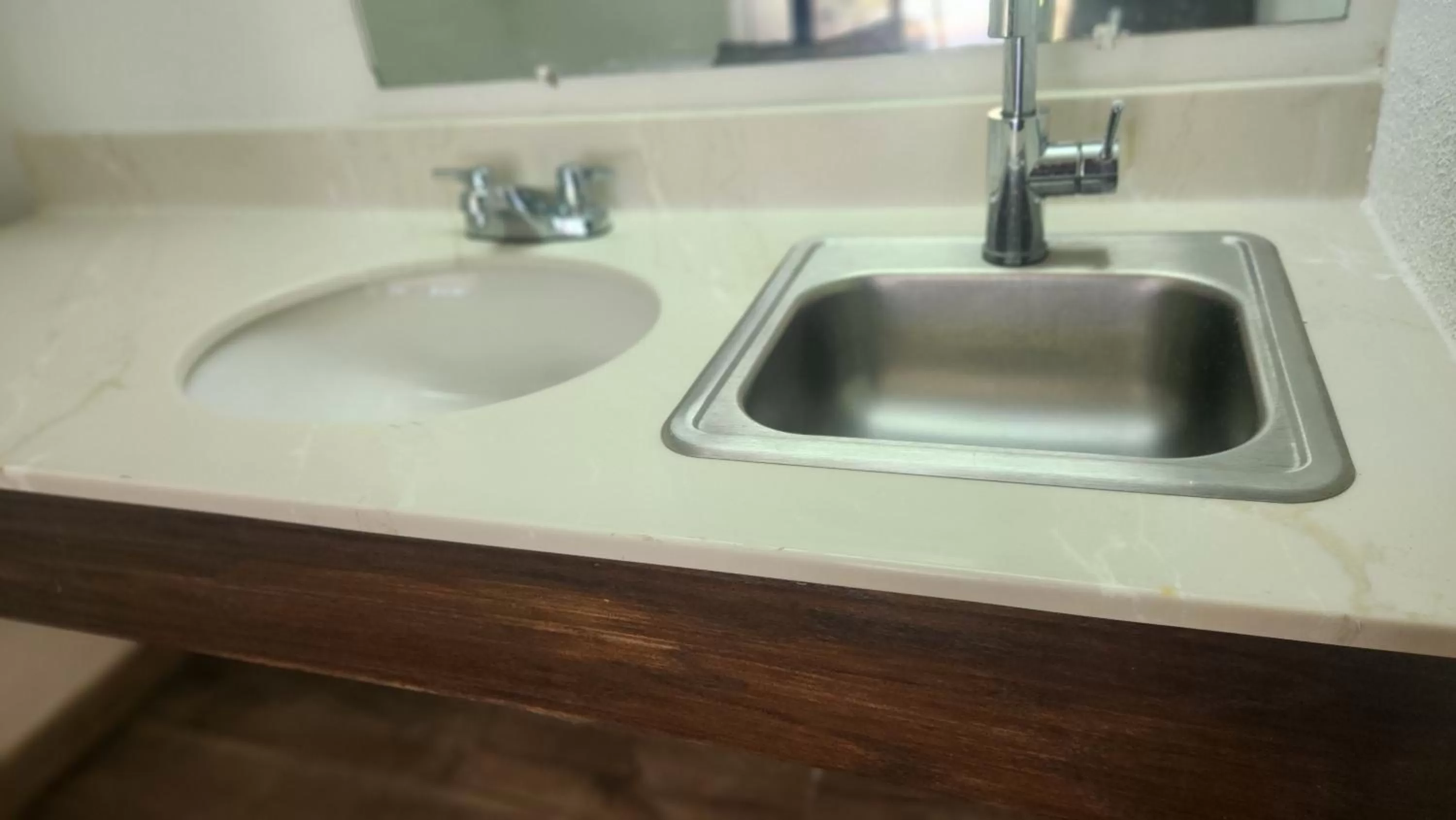 Days Inn by Wyndham Frankfort