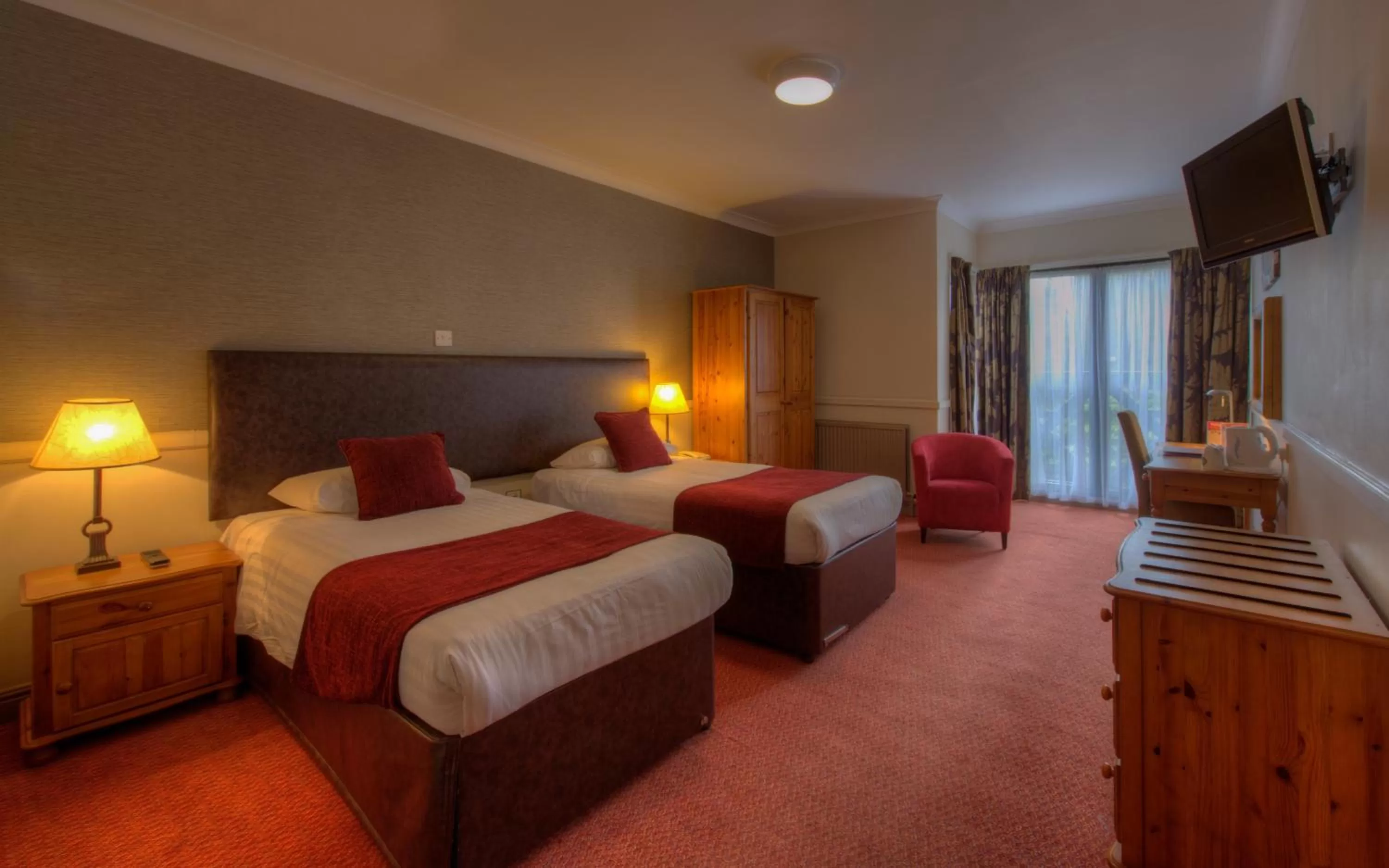 Photo of the whole room, Bed in Old Mill by Chef & Brewer Collection