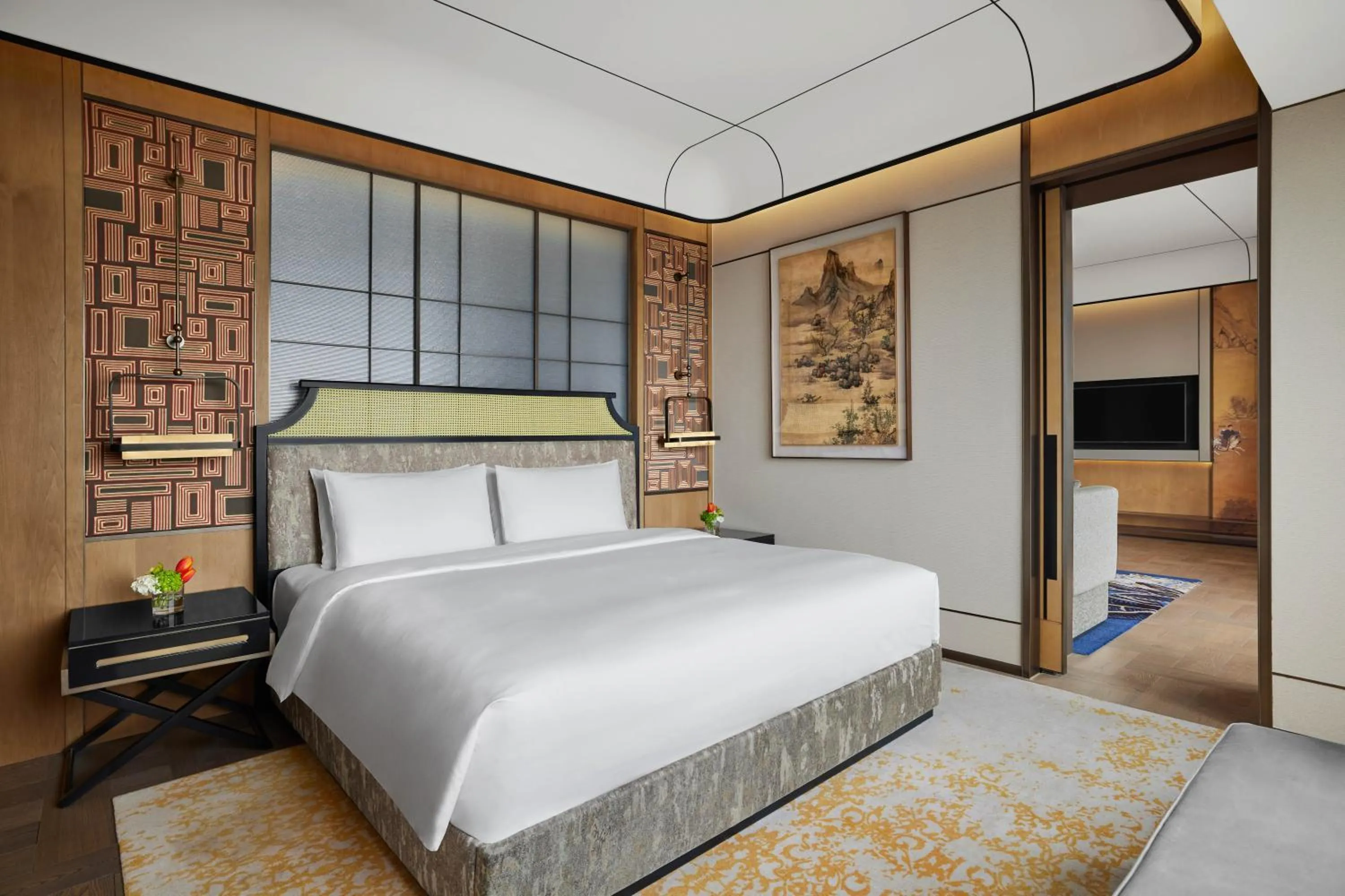 Photo of the whole room, Bed in Conrad Shanghai