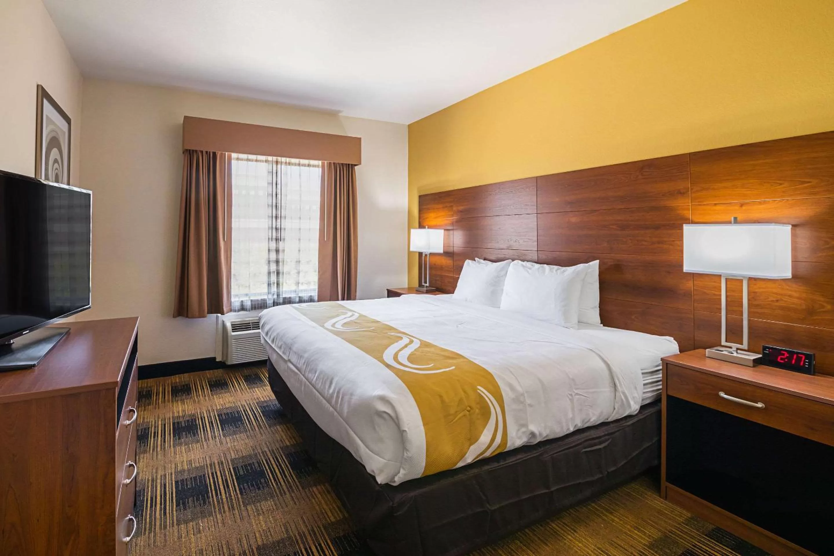 Photo of the whole room, Bed in Quality Inn & Suites Lampasas