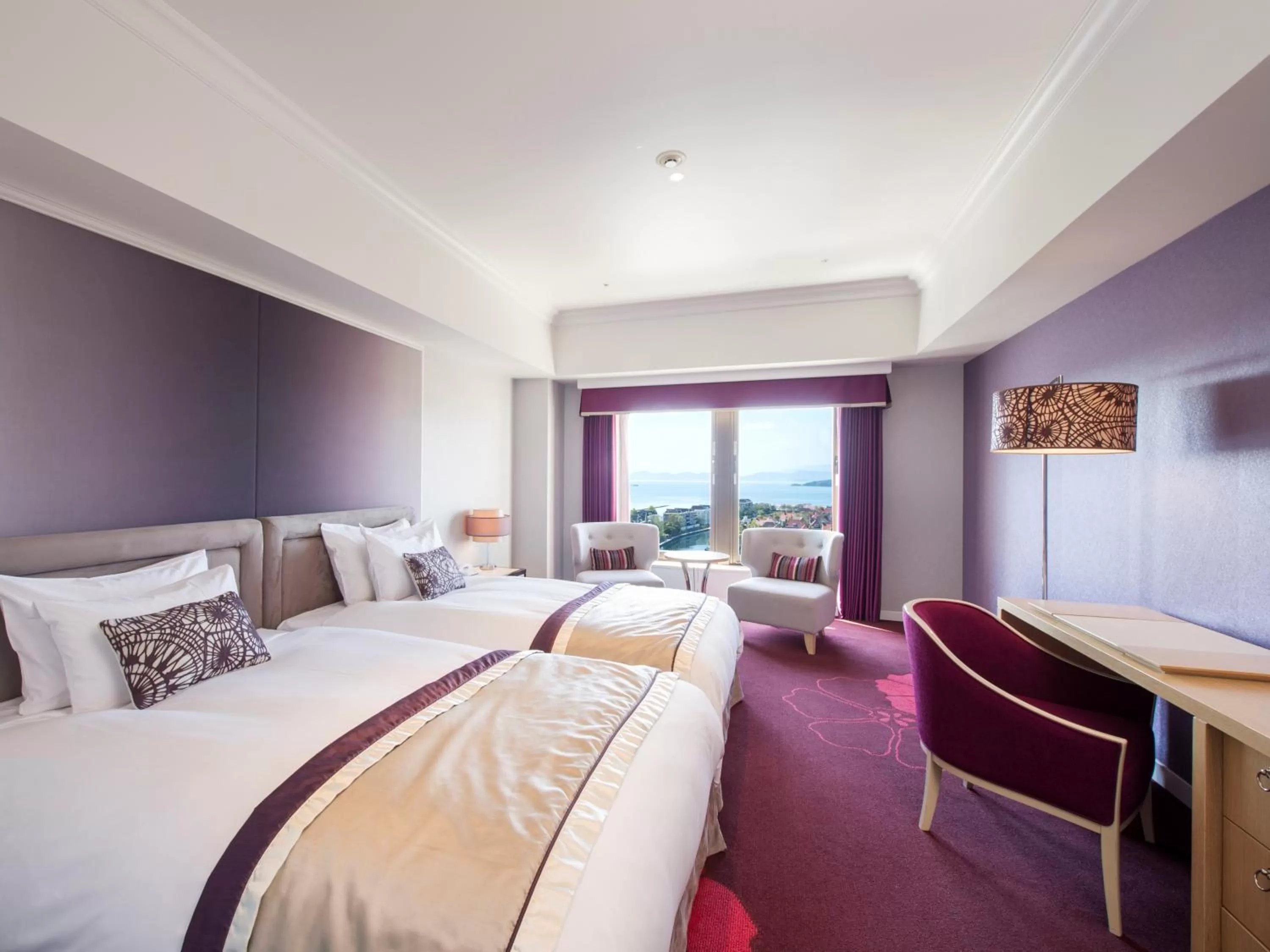 Photo of the whole room, Bed in Hotel Okura JR Huis Ten Bosch