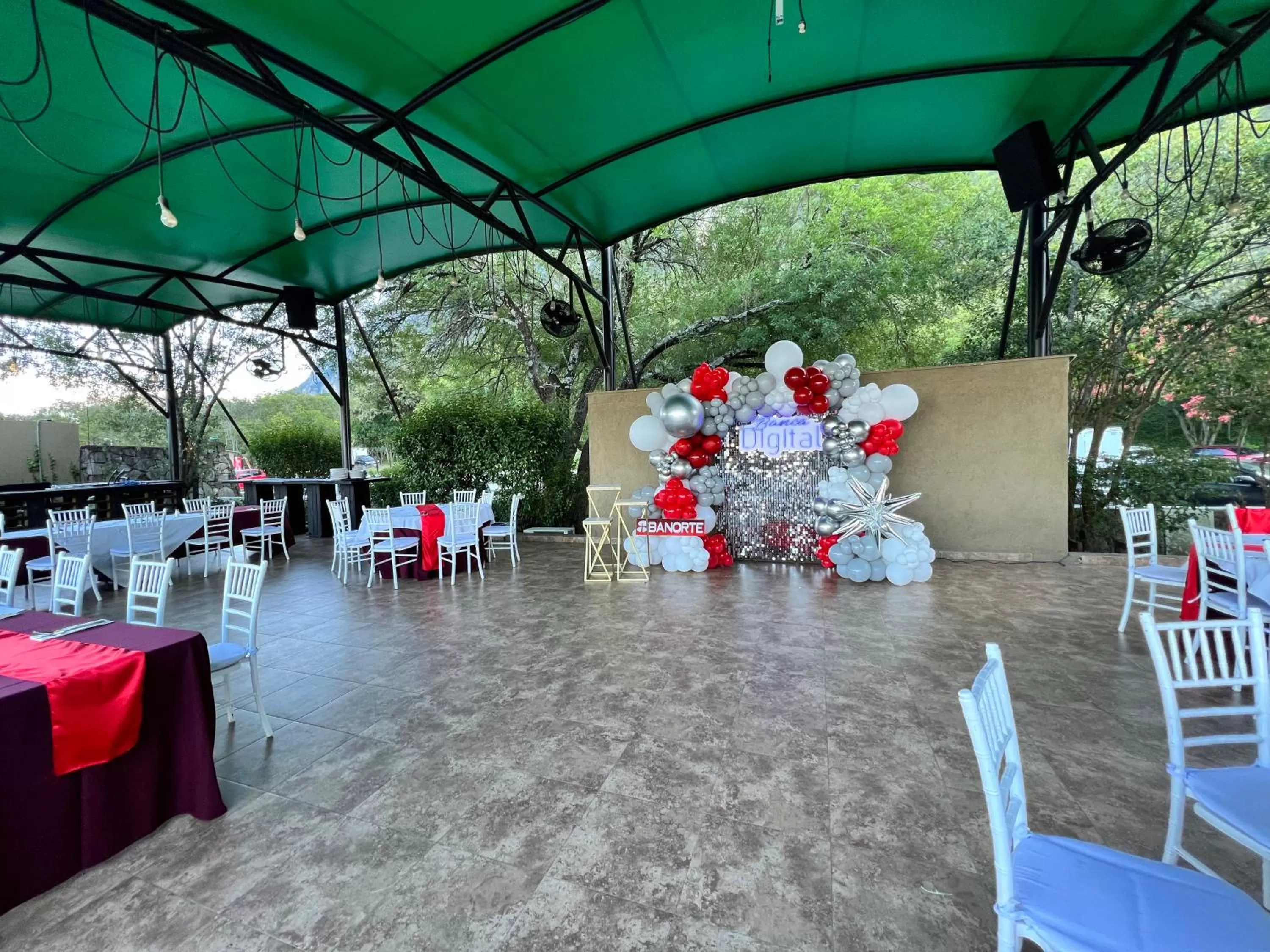 Patio in Hotel Chipinque