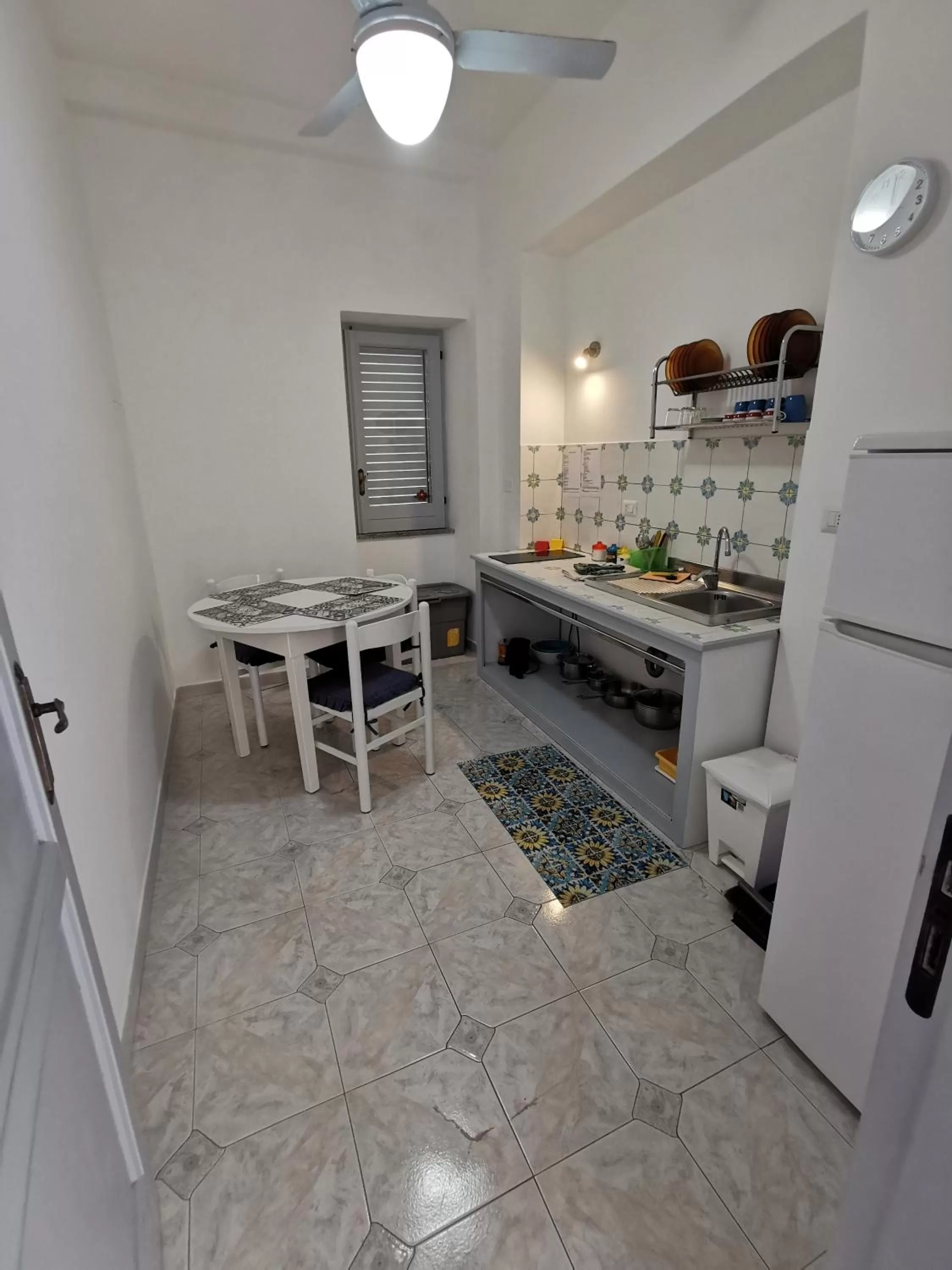 Kitchen or kitchenette in Lo Nardo Accommodation