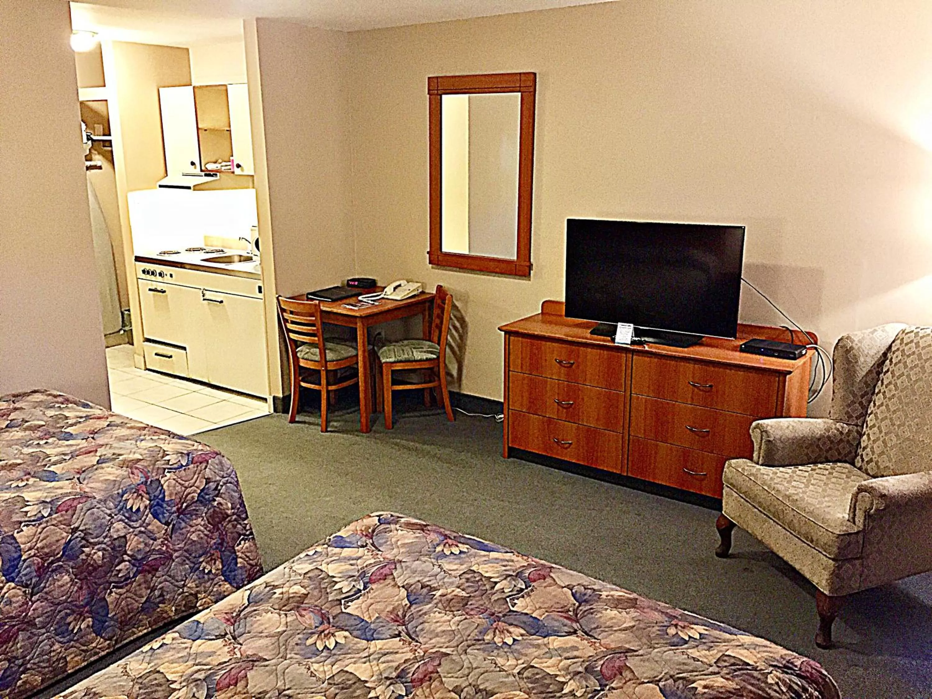 Bedroom in Coastal Inn Dartmouth