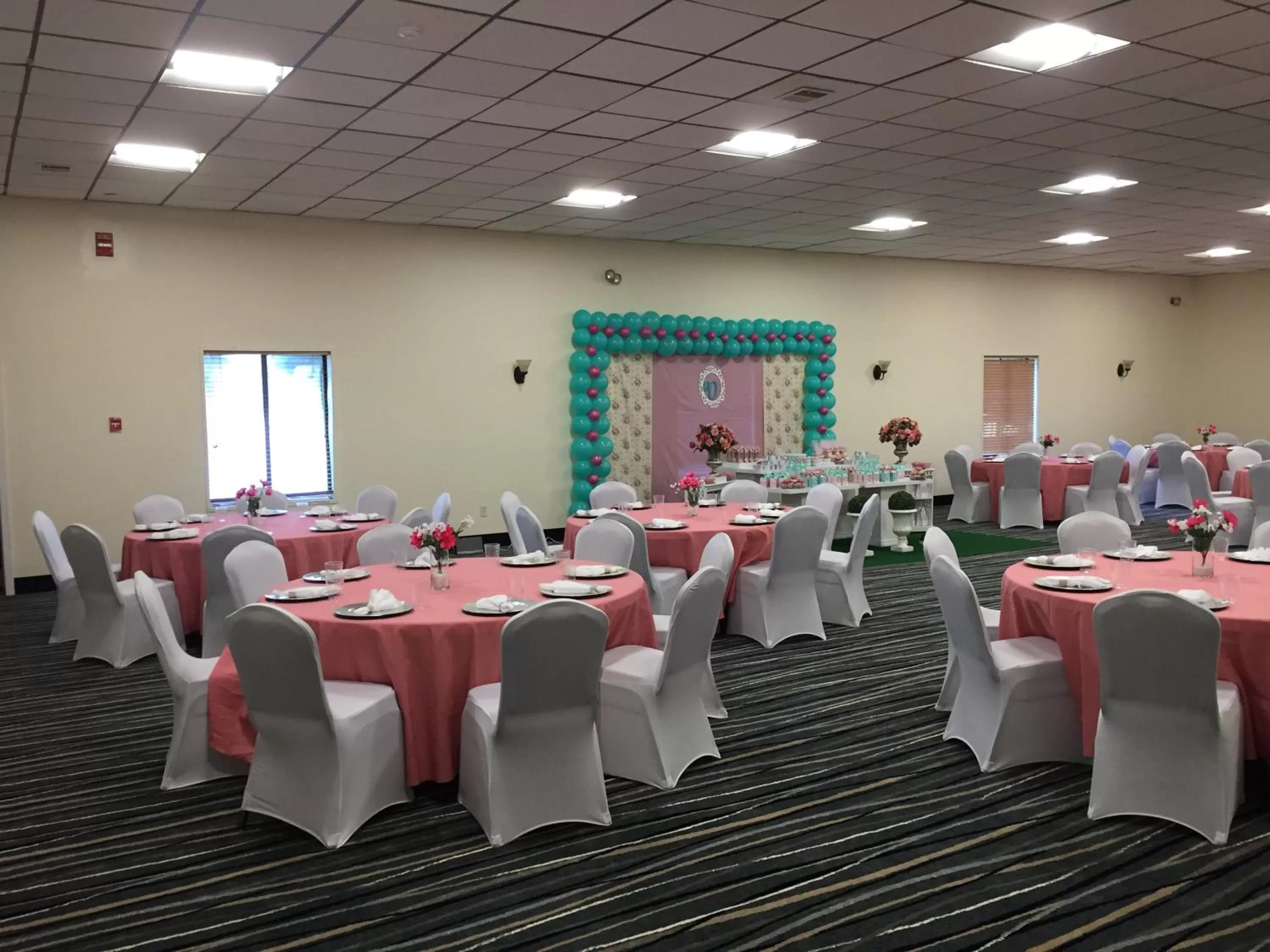 Business facilities in Falmouth Inn