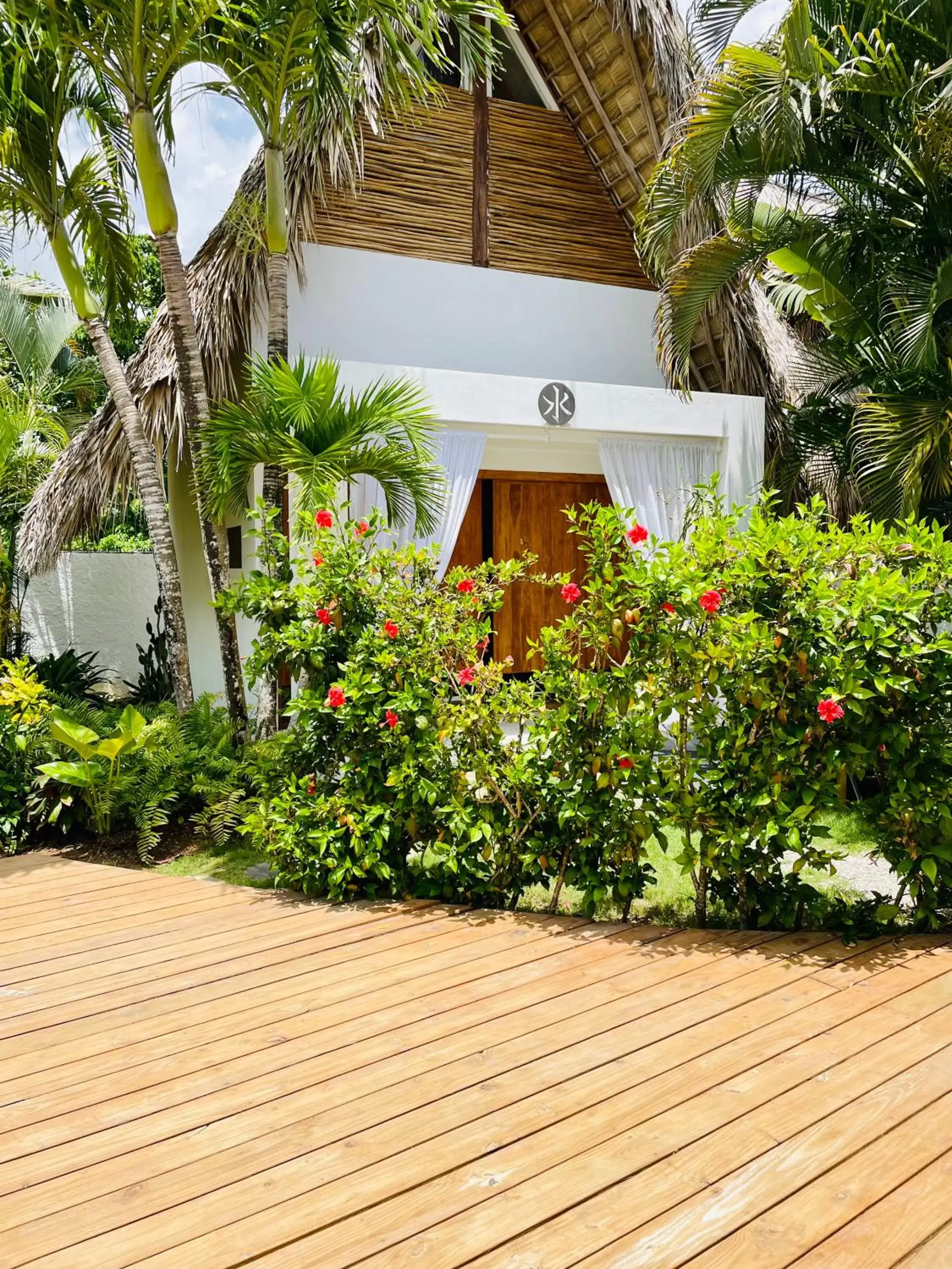 Deluxe Bungalow in Leeloo Boutique Hotel Deluxe Bungalow in Leeloo Boutique Hotel