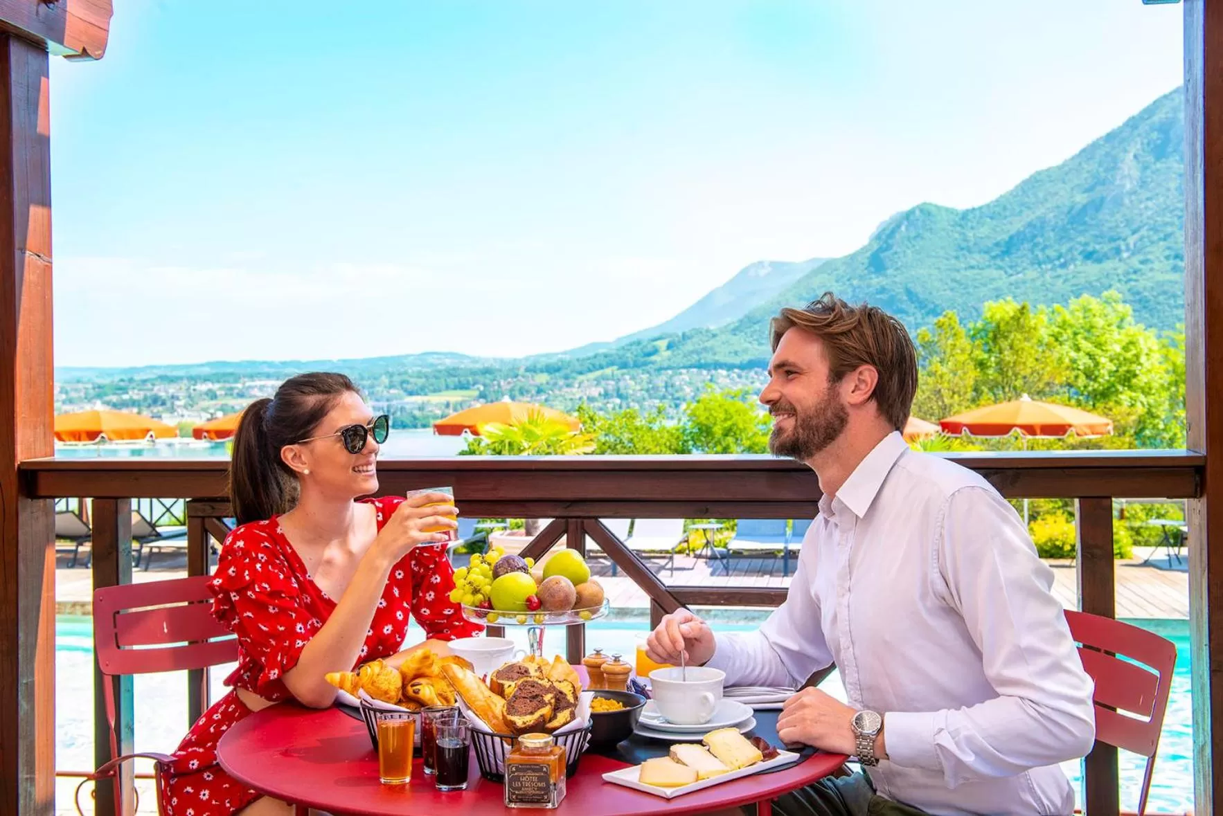 City view in Les Trésoms Lake and Spa Resort