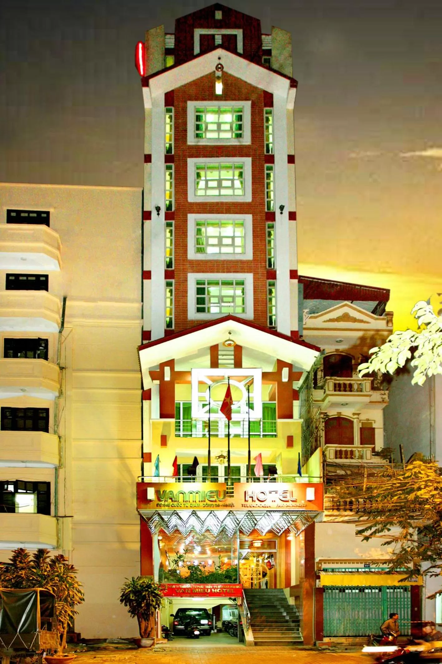 Property building in Van Mieu Hotel