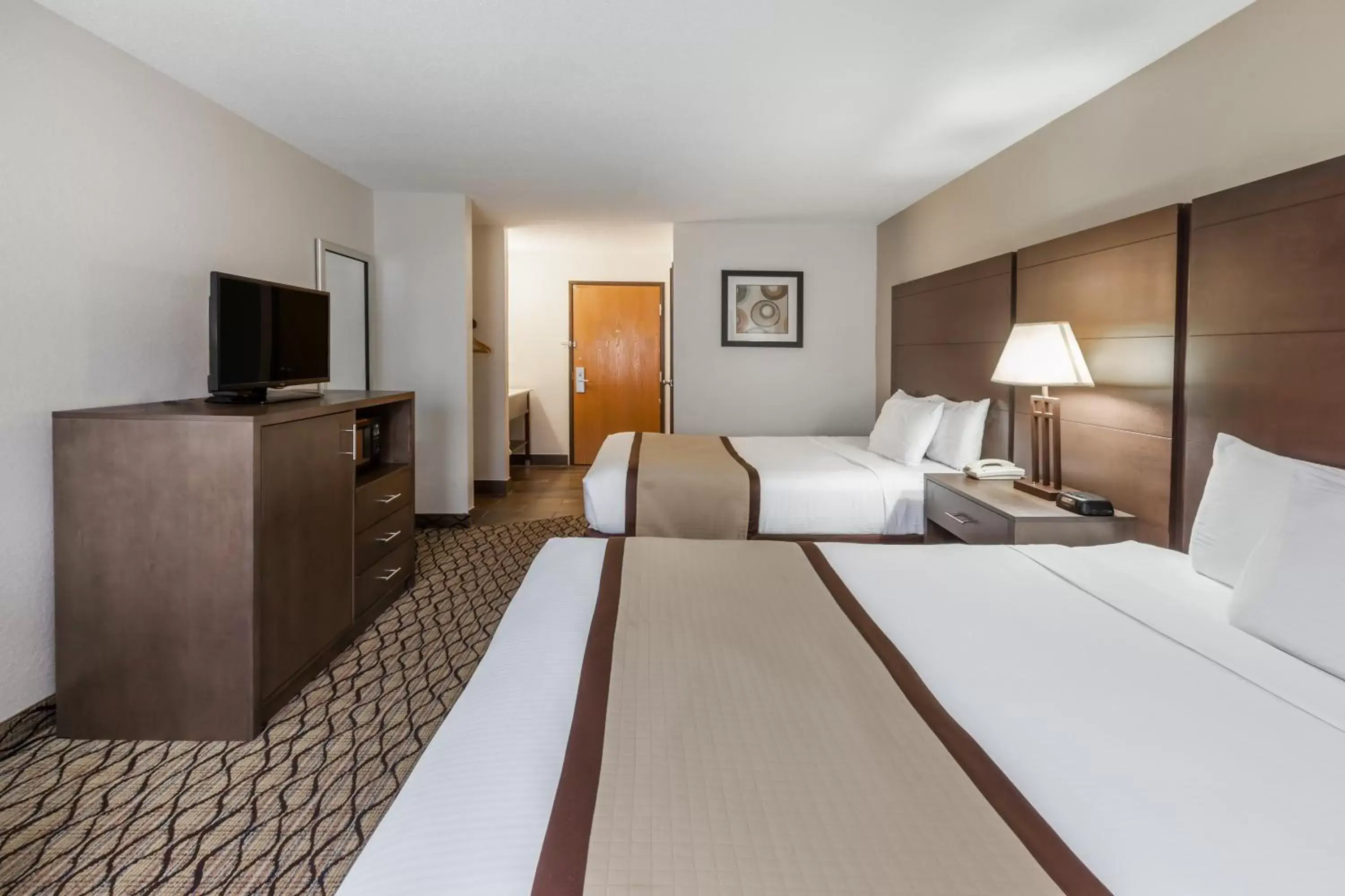 Queen Room with Two Queen Beds - Non-Smoking in Baymont by Wyndham Auburn Queen Room with Two Queen Beds - Non-Smoking in Baymont by Wyndham Auburn