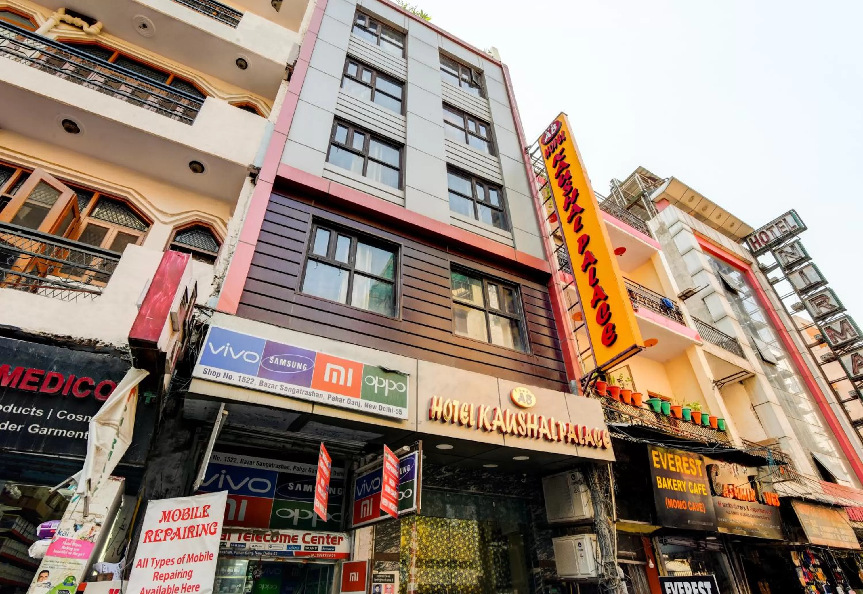 Property building in Hotel Kaushal Palace