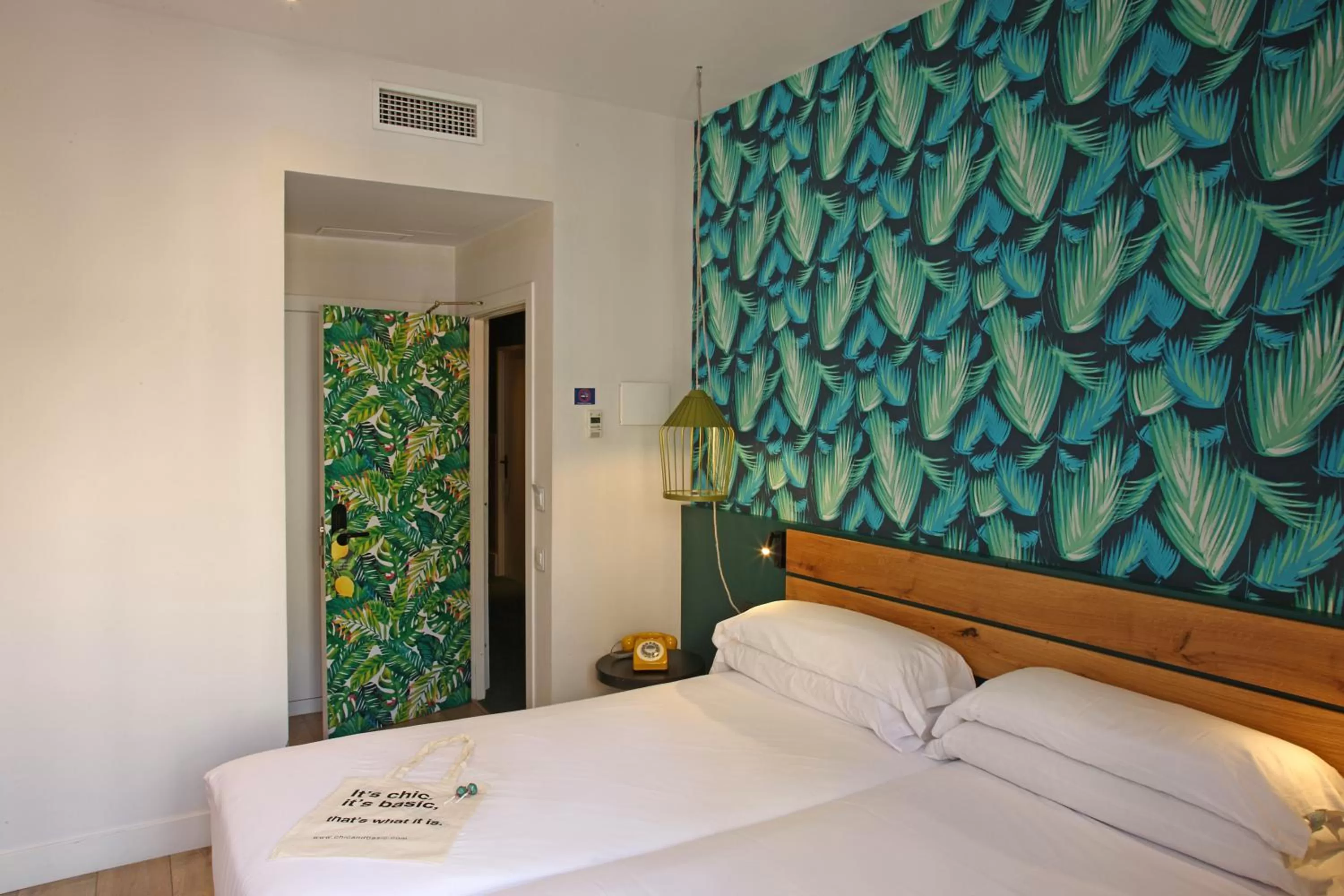 Bedroom, Bed in Chic & Basic Lemon Boutique Hotel