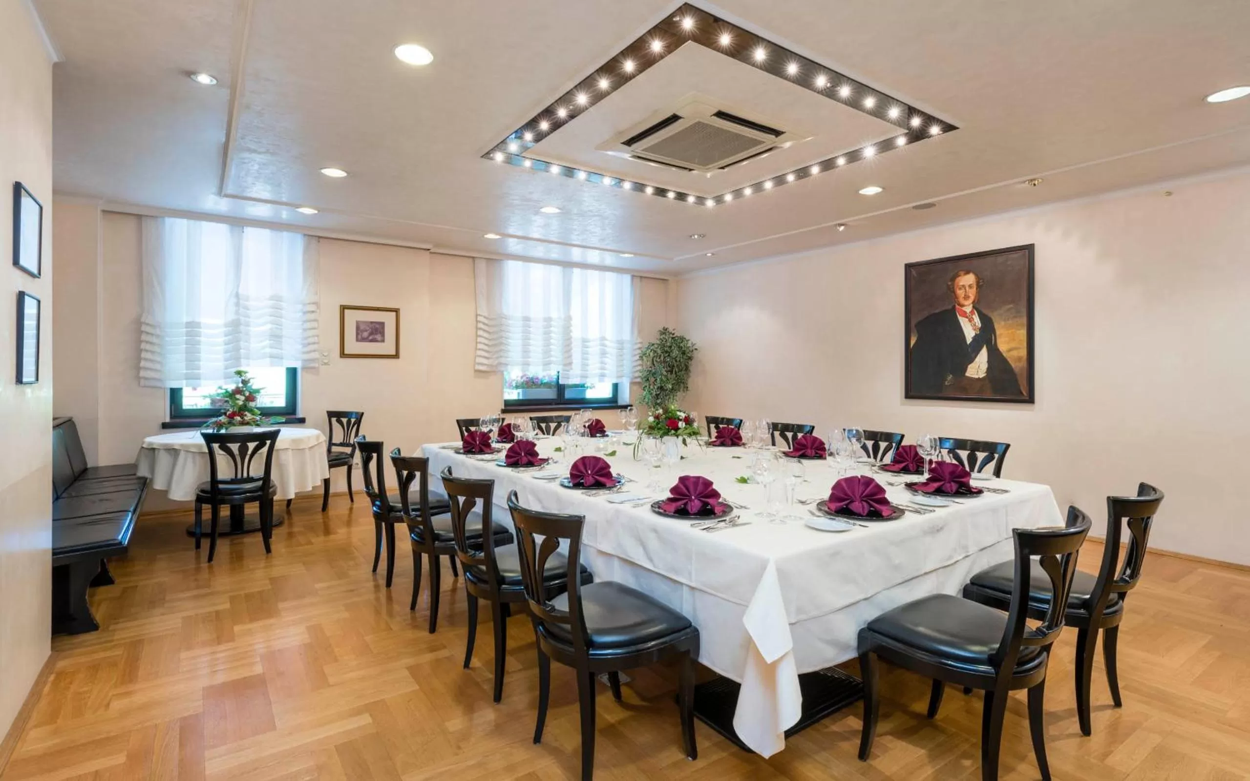 Food and drinks in Trip Inn Stadthotel Coburg