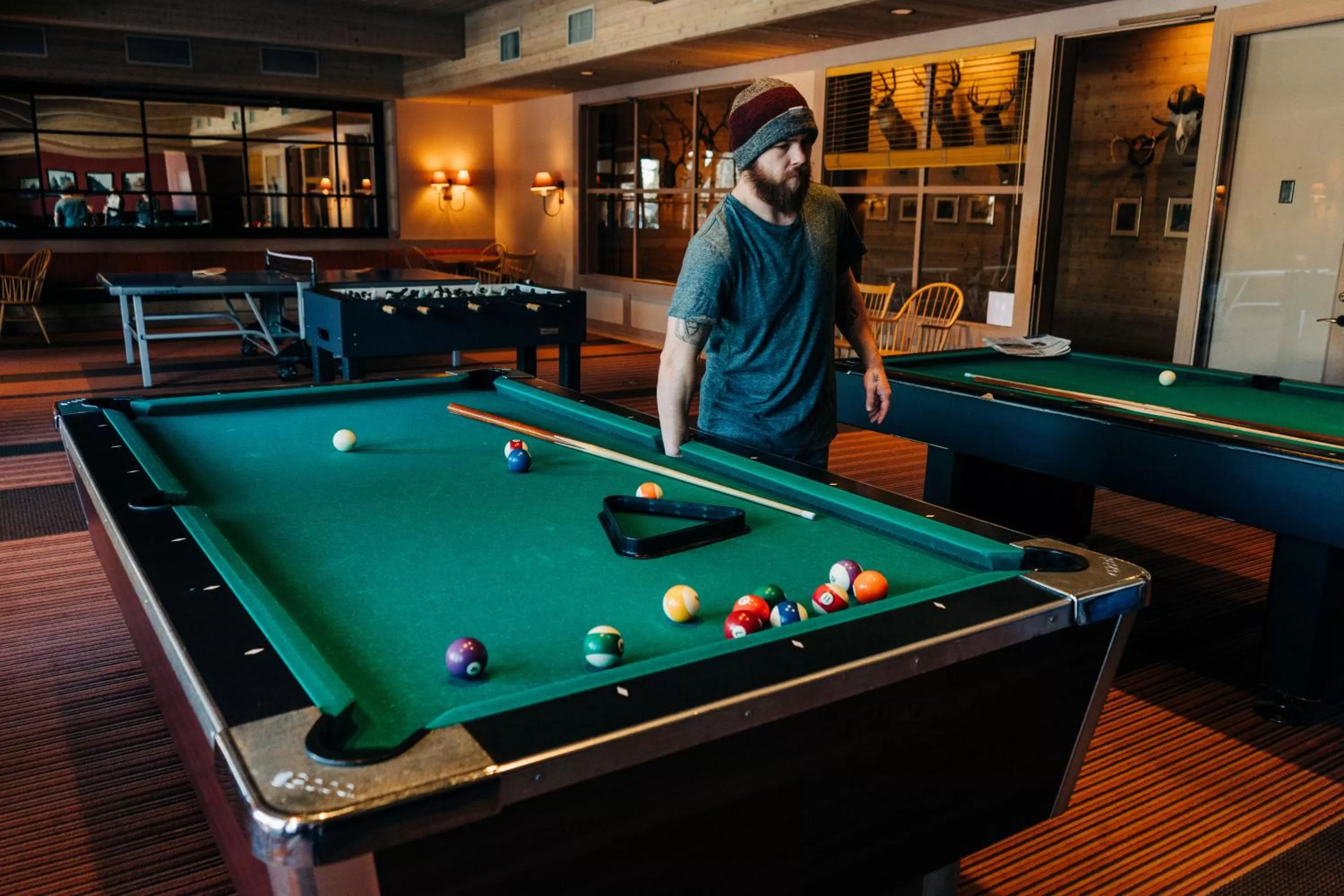 Billiard in Sun Mountain Lodge