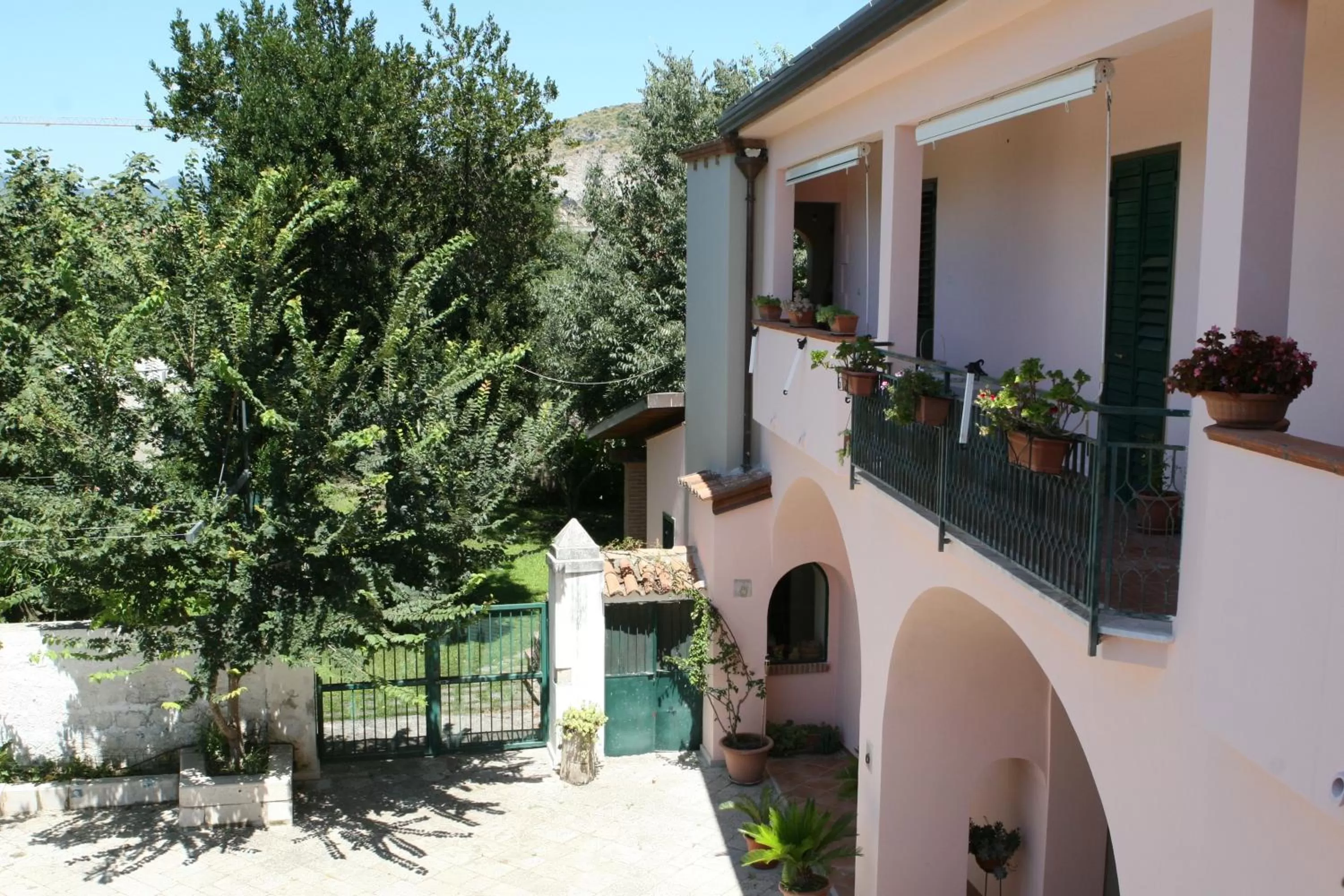 Facade/entrance in La Masseria