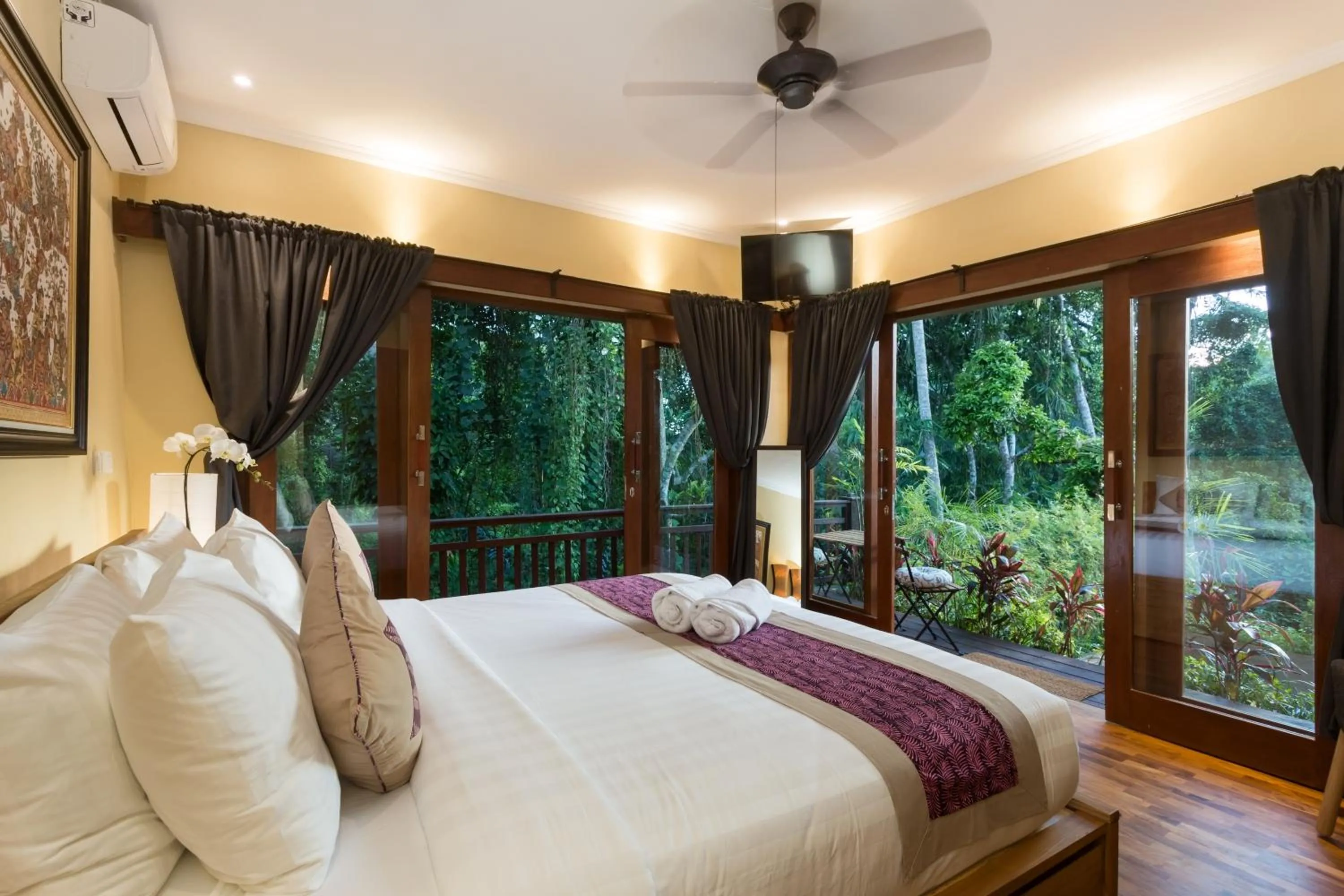 Bedroom, Bed in The Pari Sudha