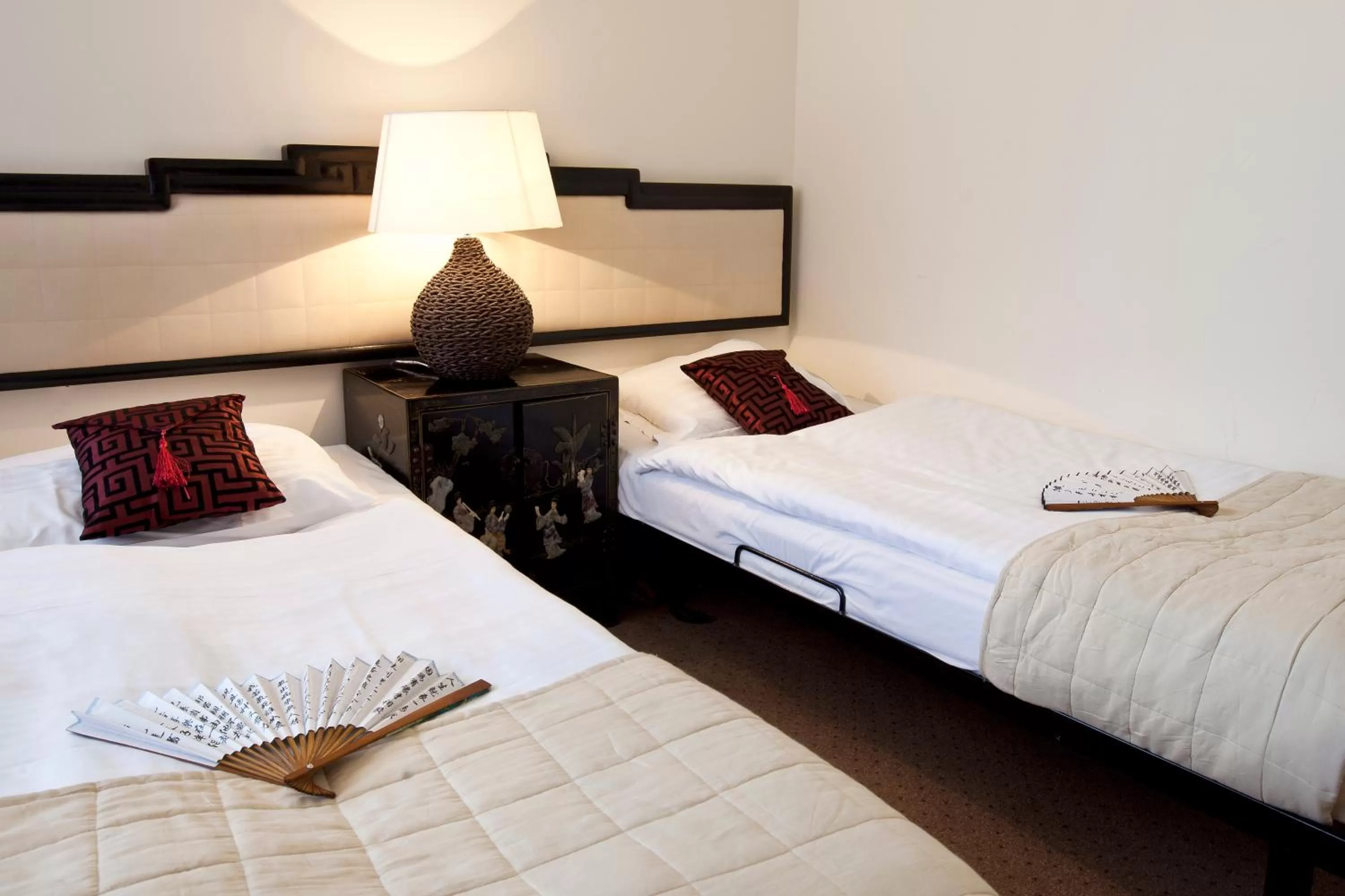 Bed in Hotel Zhong Hua