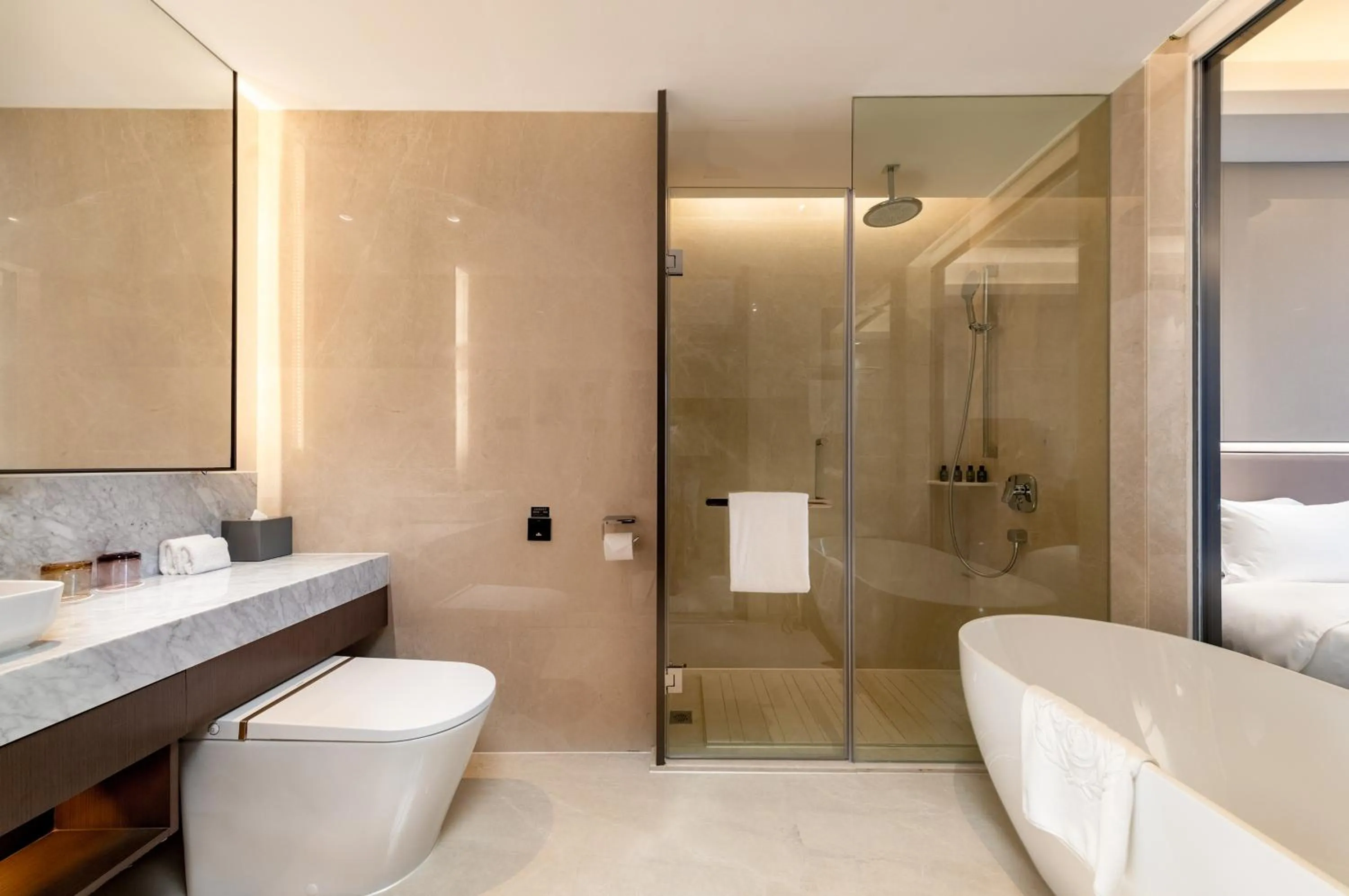 Honder International Hotel