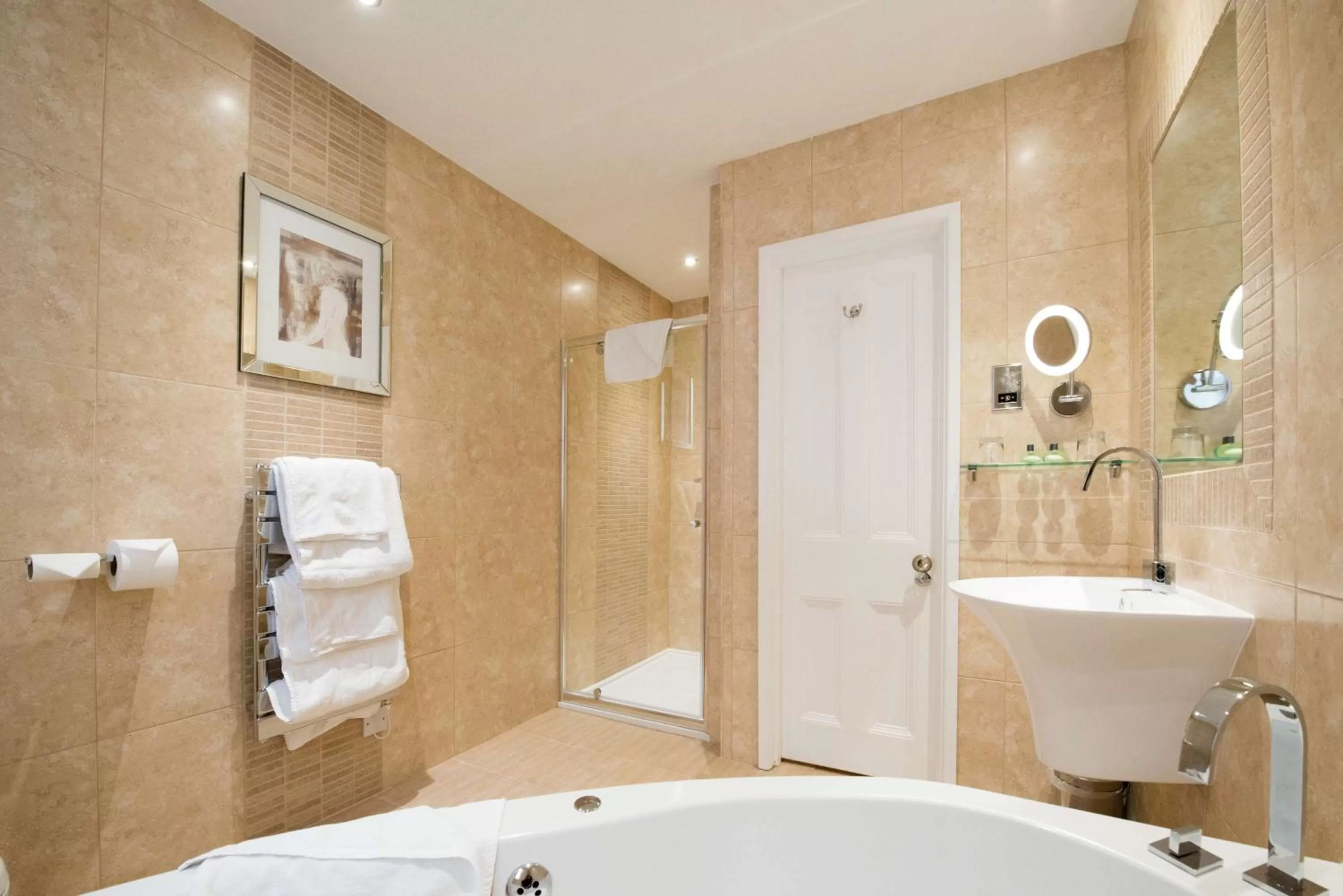 Bathroom in Burlington Hotel, BW Premier Collection by Best Western