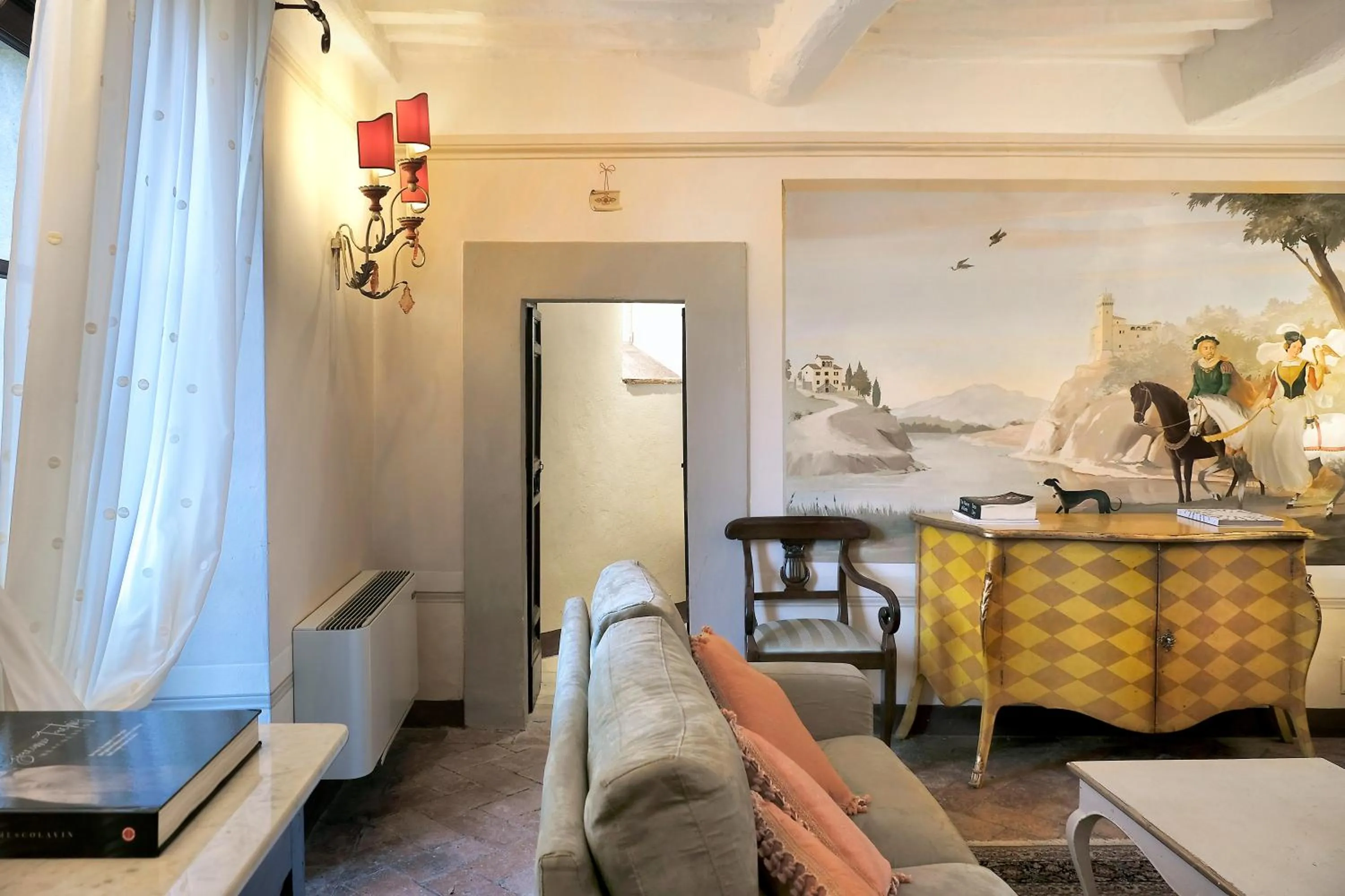 Decorative detail in Il Falconiere Relais & Spa