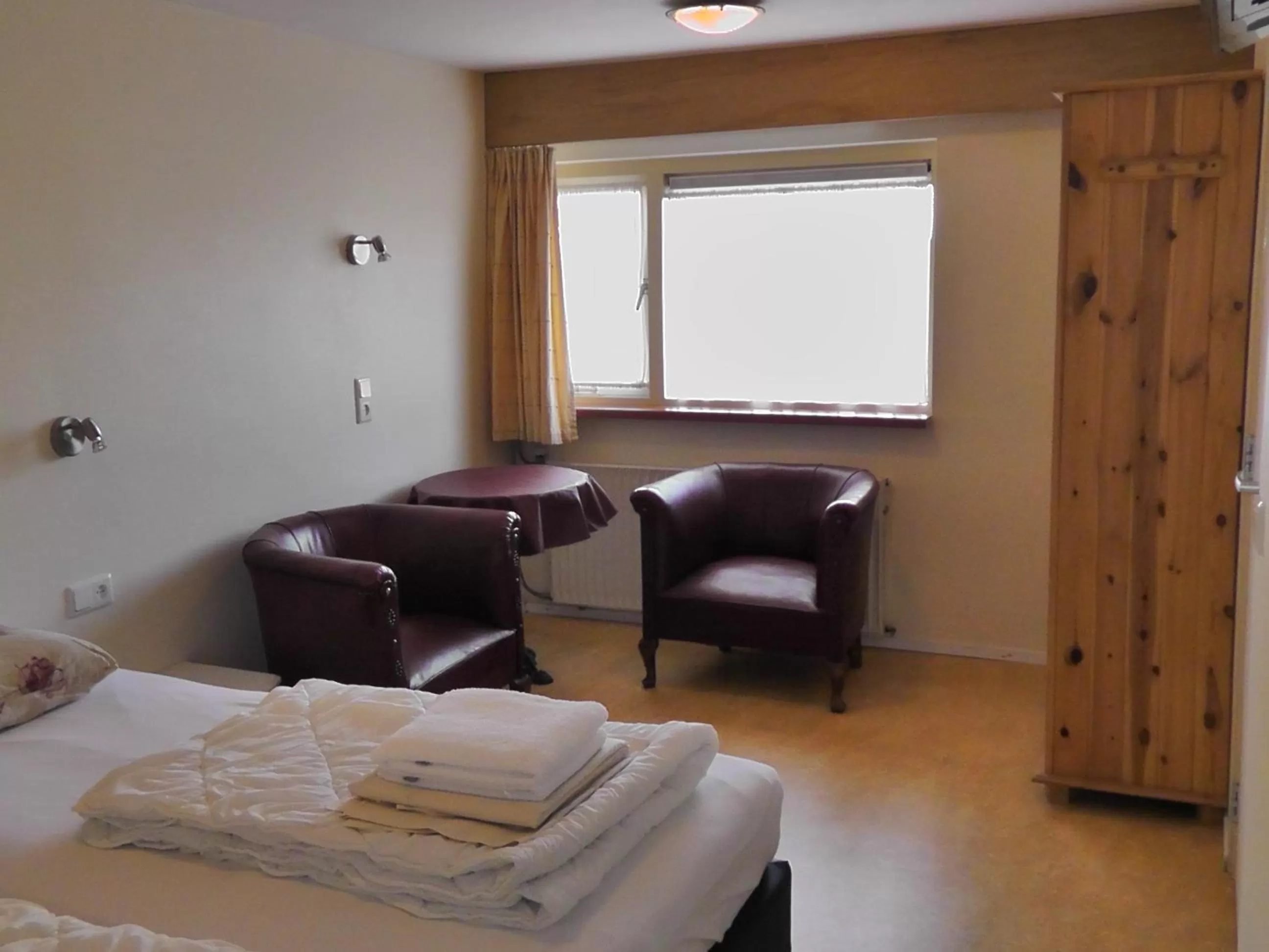 Bedroom, Bed in Hotel Rasch