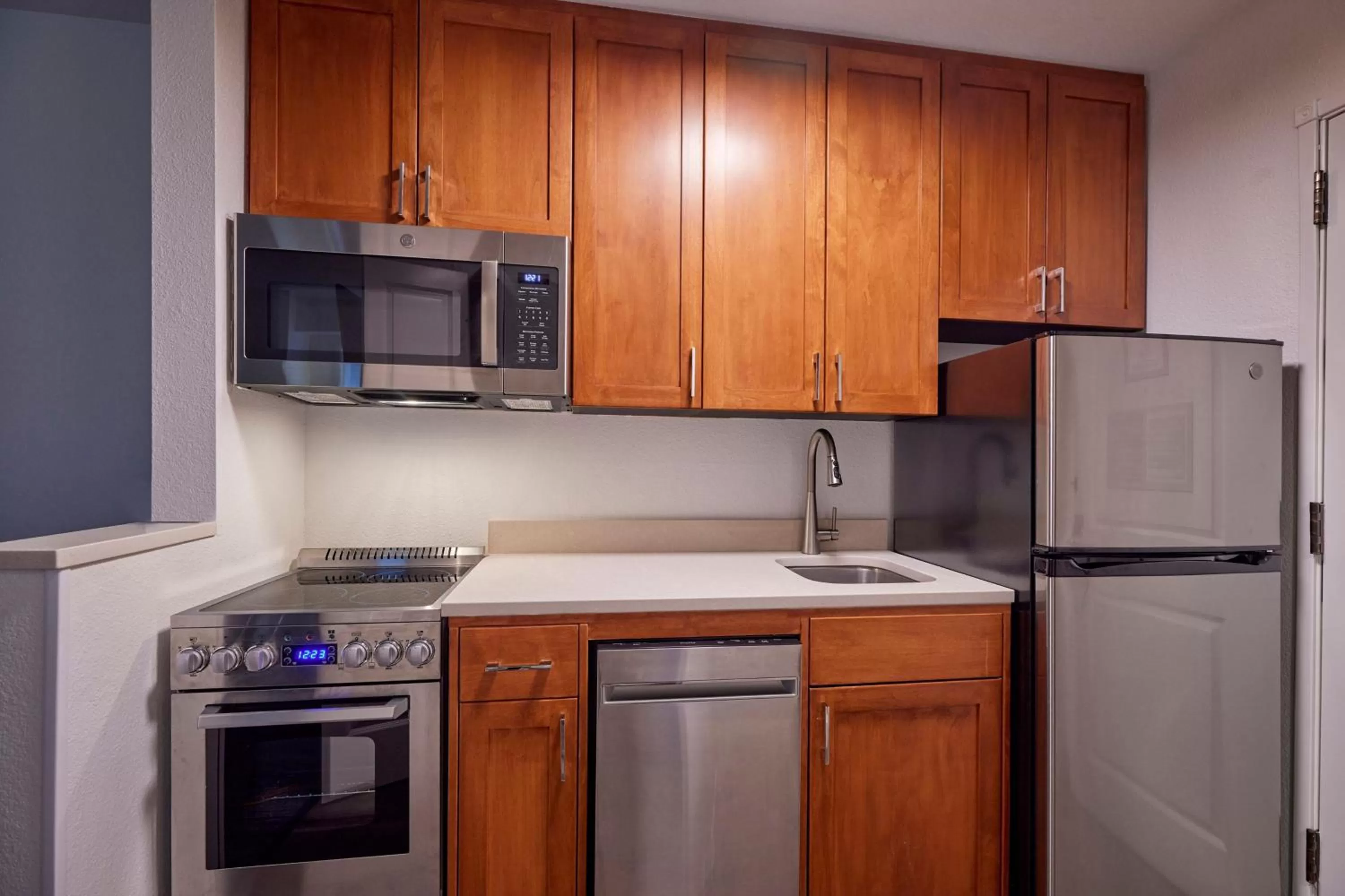 Kitchen or kitchenette in TownePlace Suites Medford