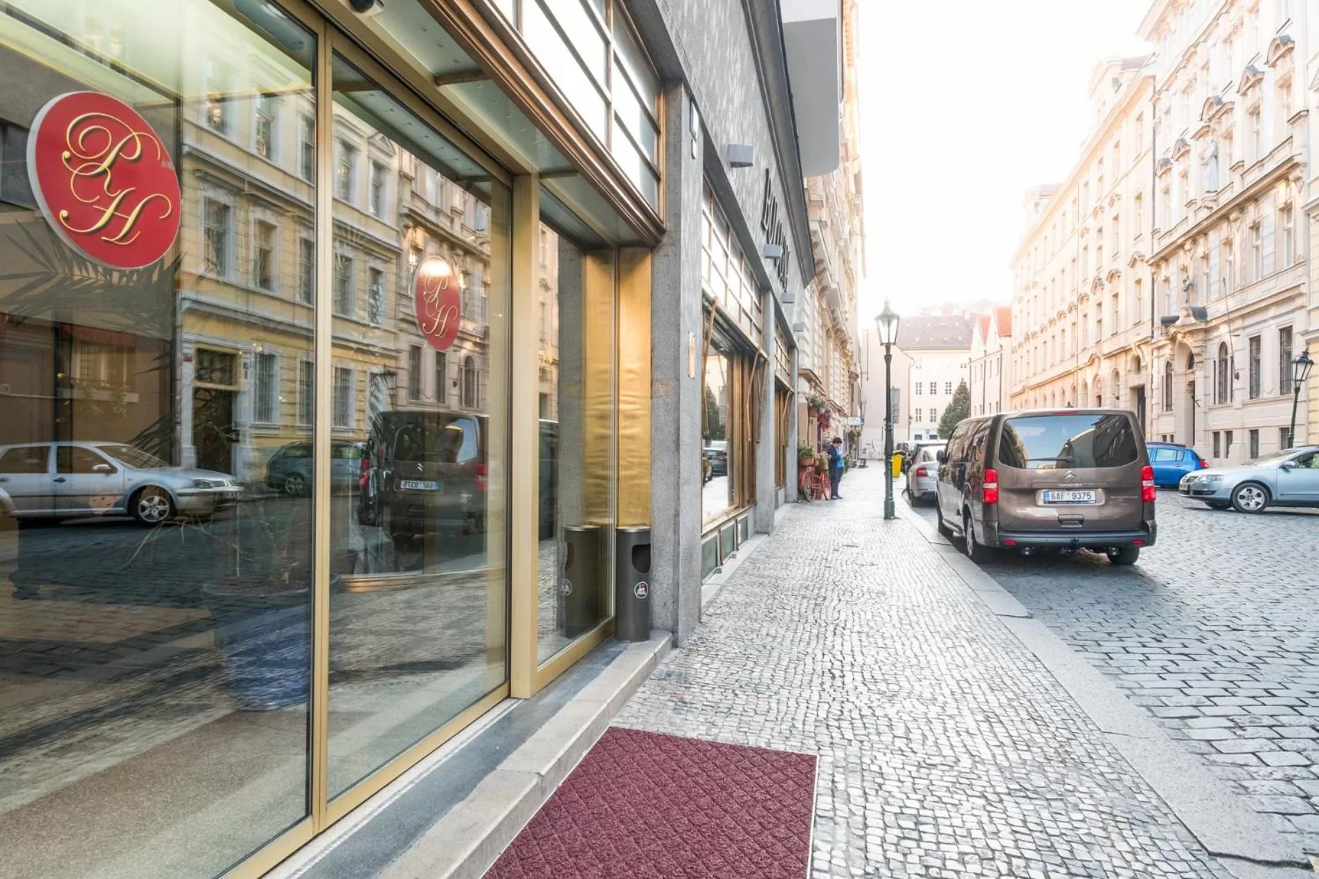 Property building in Hotel Bologna