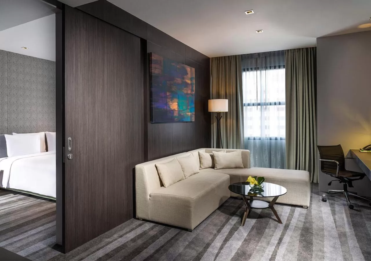 Bed in Holiday Inn Bangkok Sukhumvit by IHG