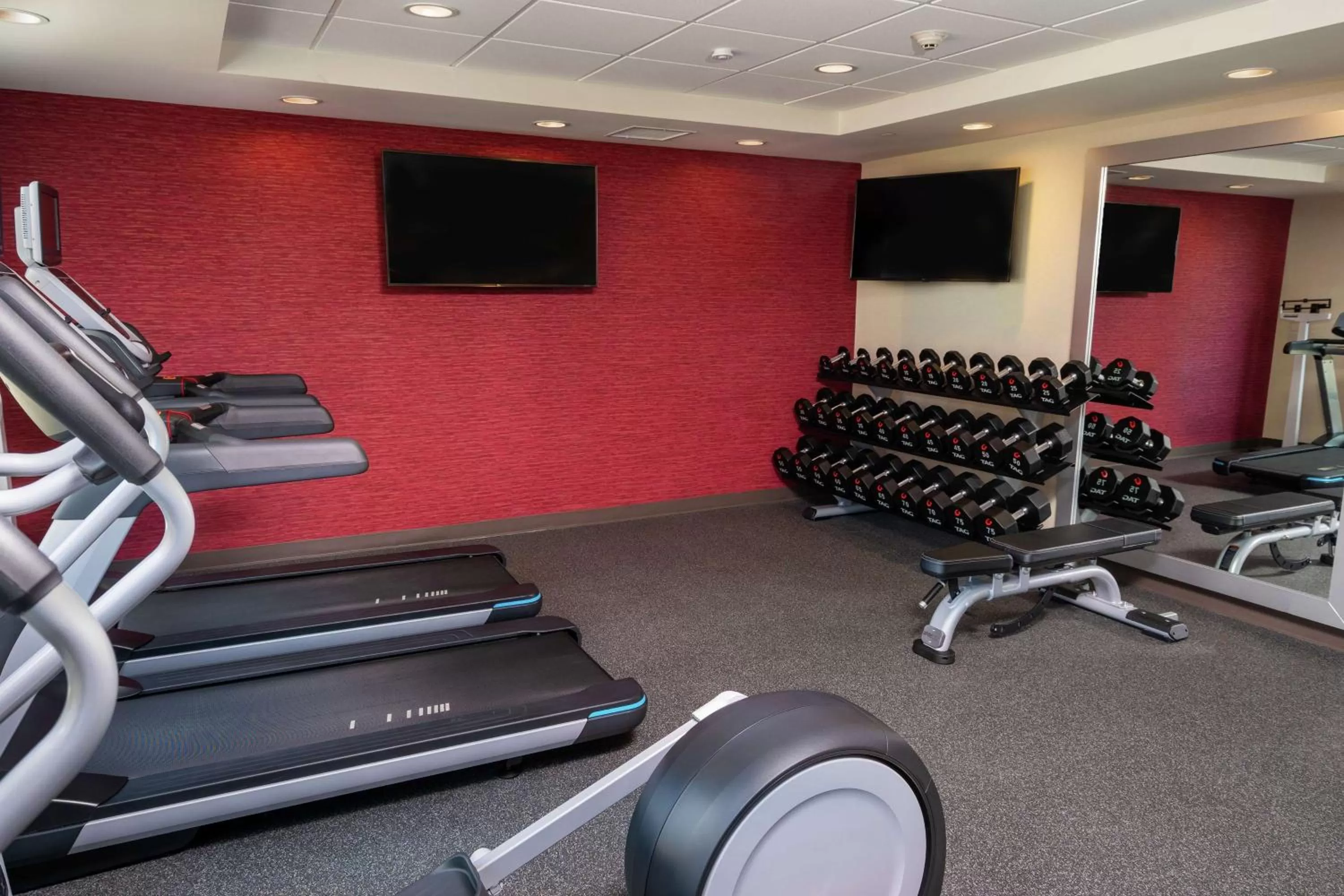 Fitness centre/facilities in Home2 Suites By Hilton Roseville Sacramento