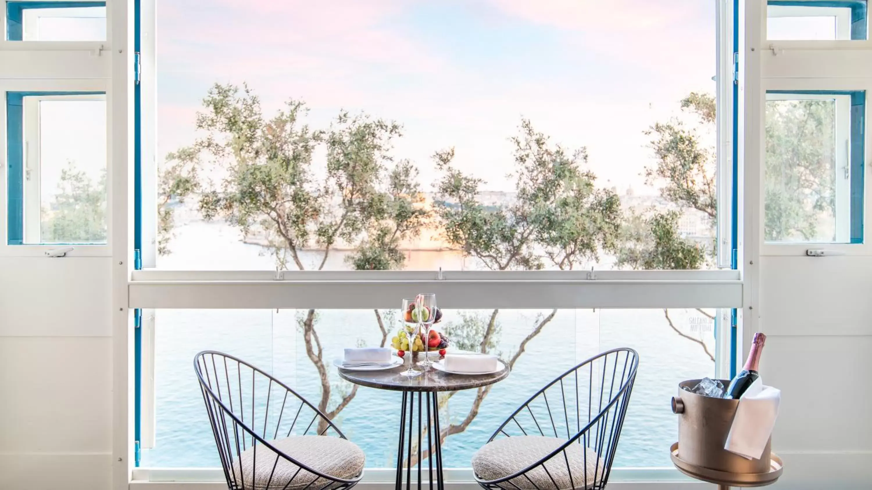 Two-Bedroom Suite in Iniala Harbour House Two-Bedroom Suite in Iniala Harbour House