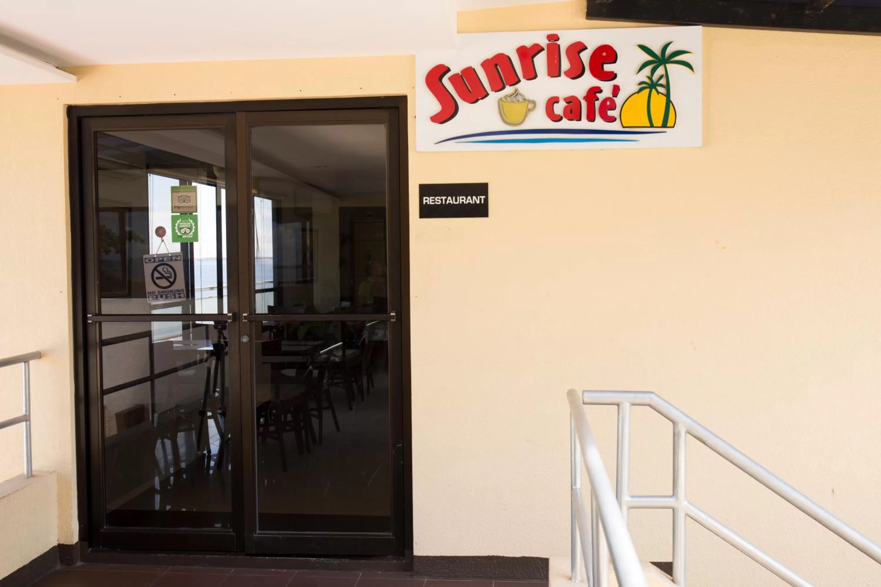 Restaurant/places to eat in Palmbeach Resort Mactan Cebu powered by Cocotel