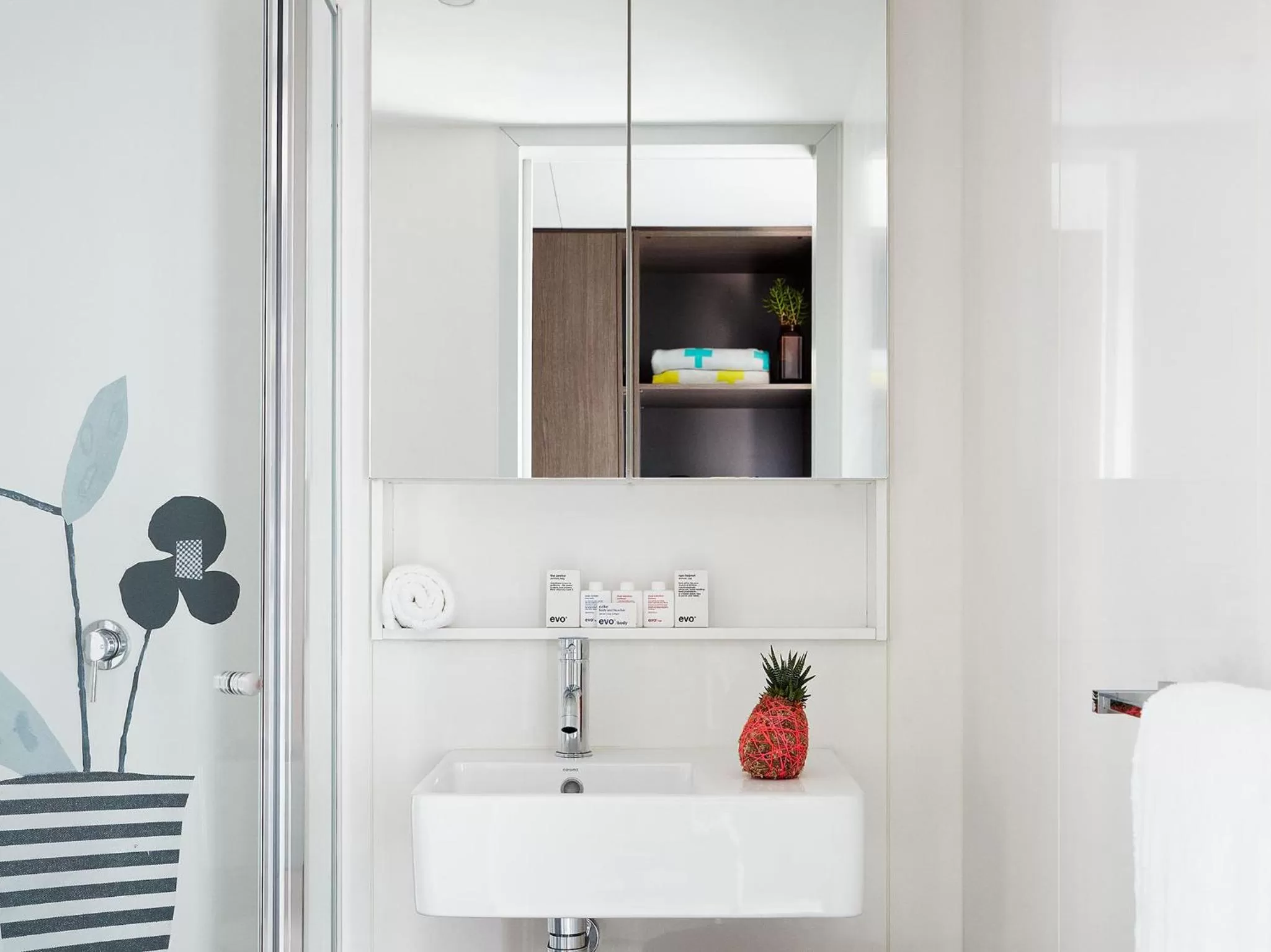 Bathroom in Mercure Bendigo Schaller