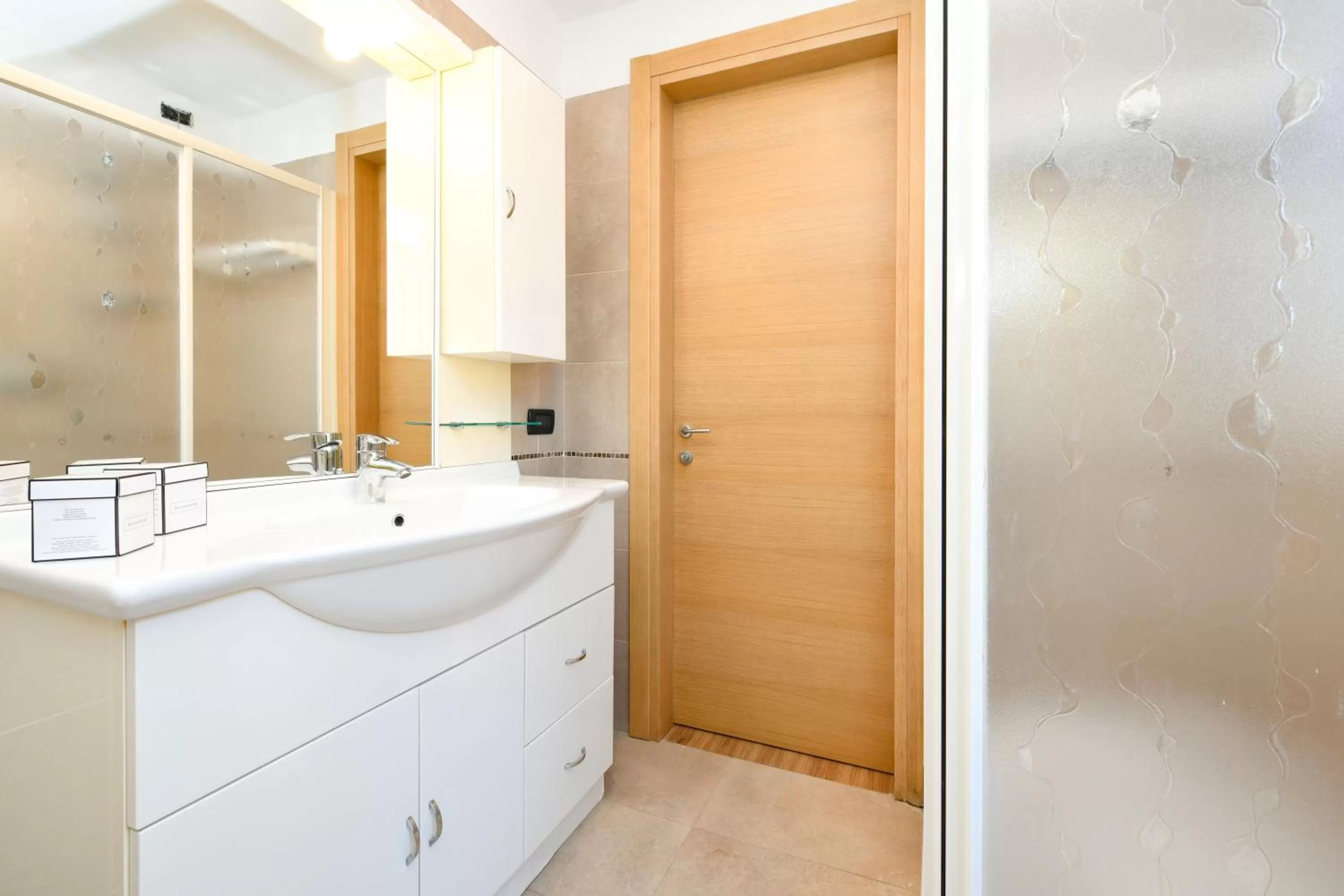 Bathroom in Best Western Hotel Arya