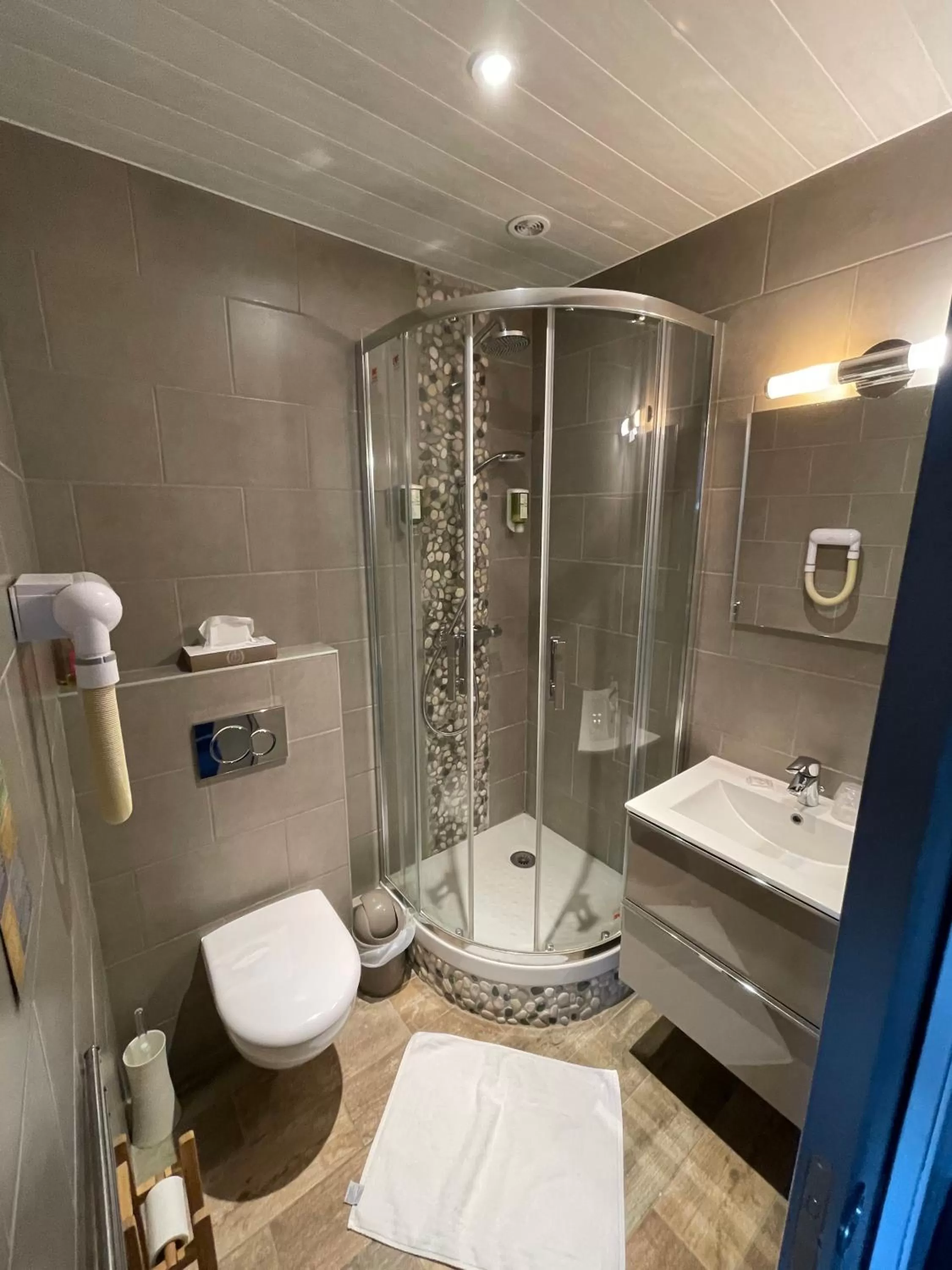 Bathroom in Les Fregates