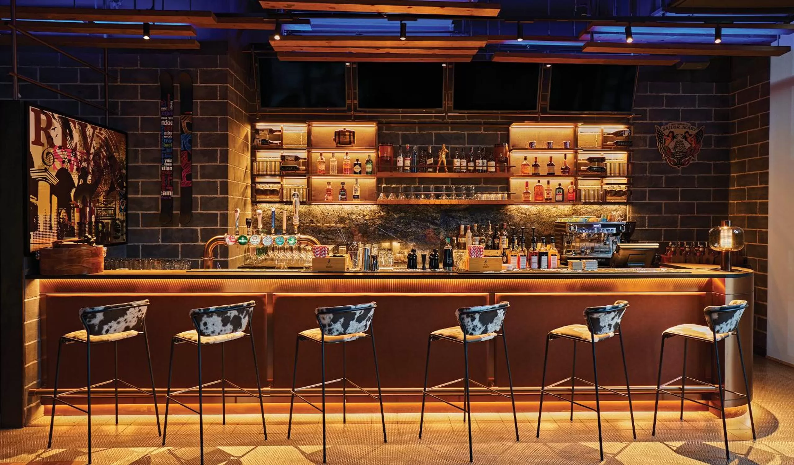 Lounge or bar in Barcelo Business Bay Dubai - Formerly Revier Hotel