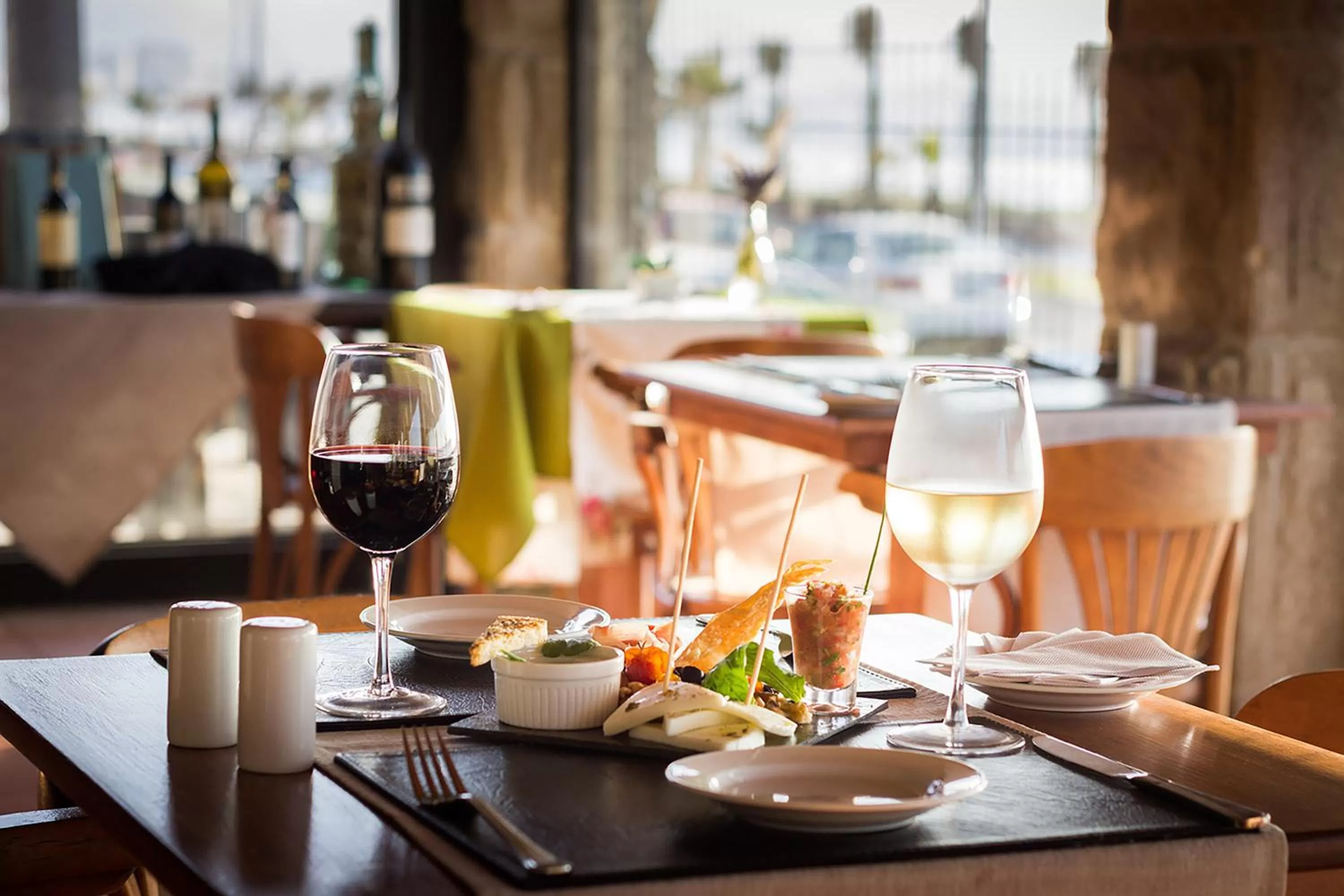 Restaurant/places to eat in Hotel Club La Serena