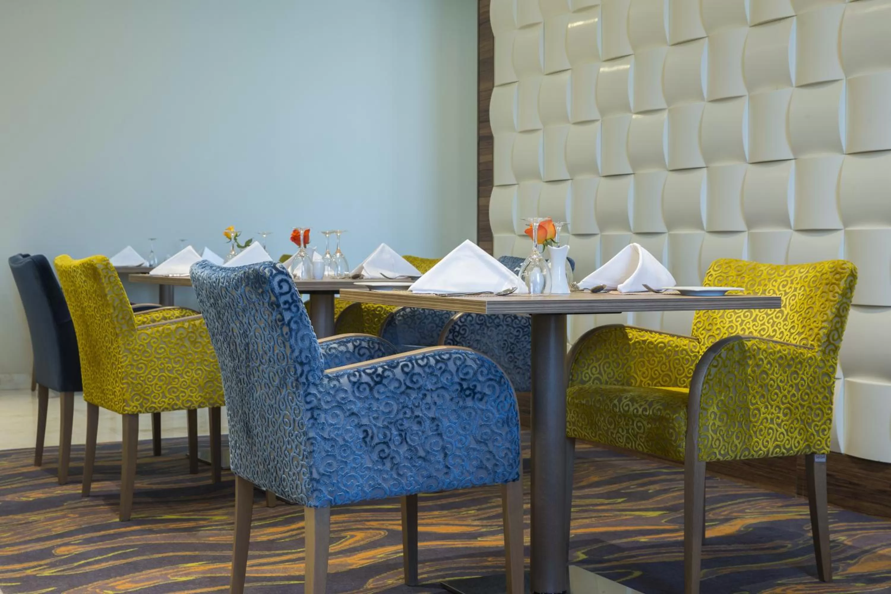 Restaurant/places to eat in Radisson Blu Plaza Jeddah