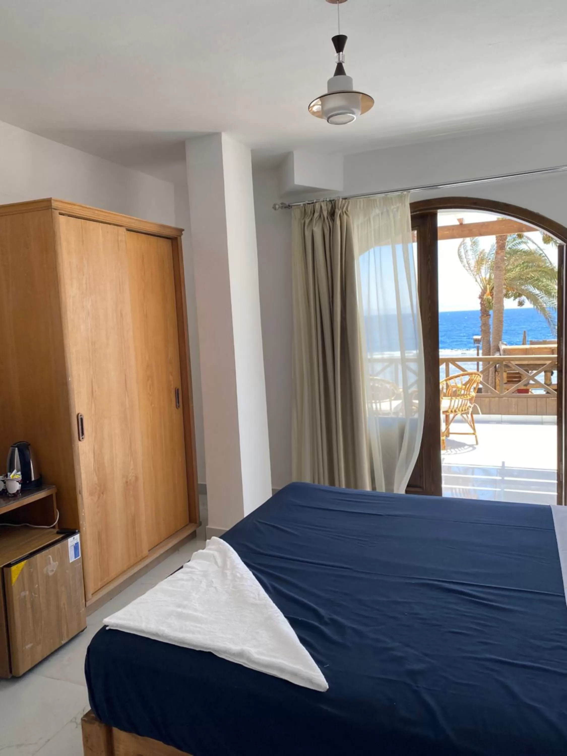 Bed in Penguin Village Dahab