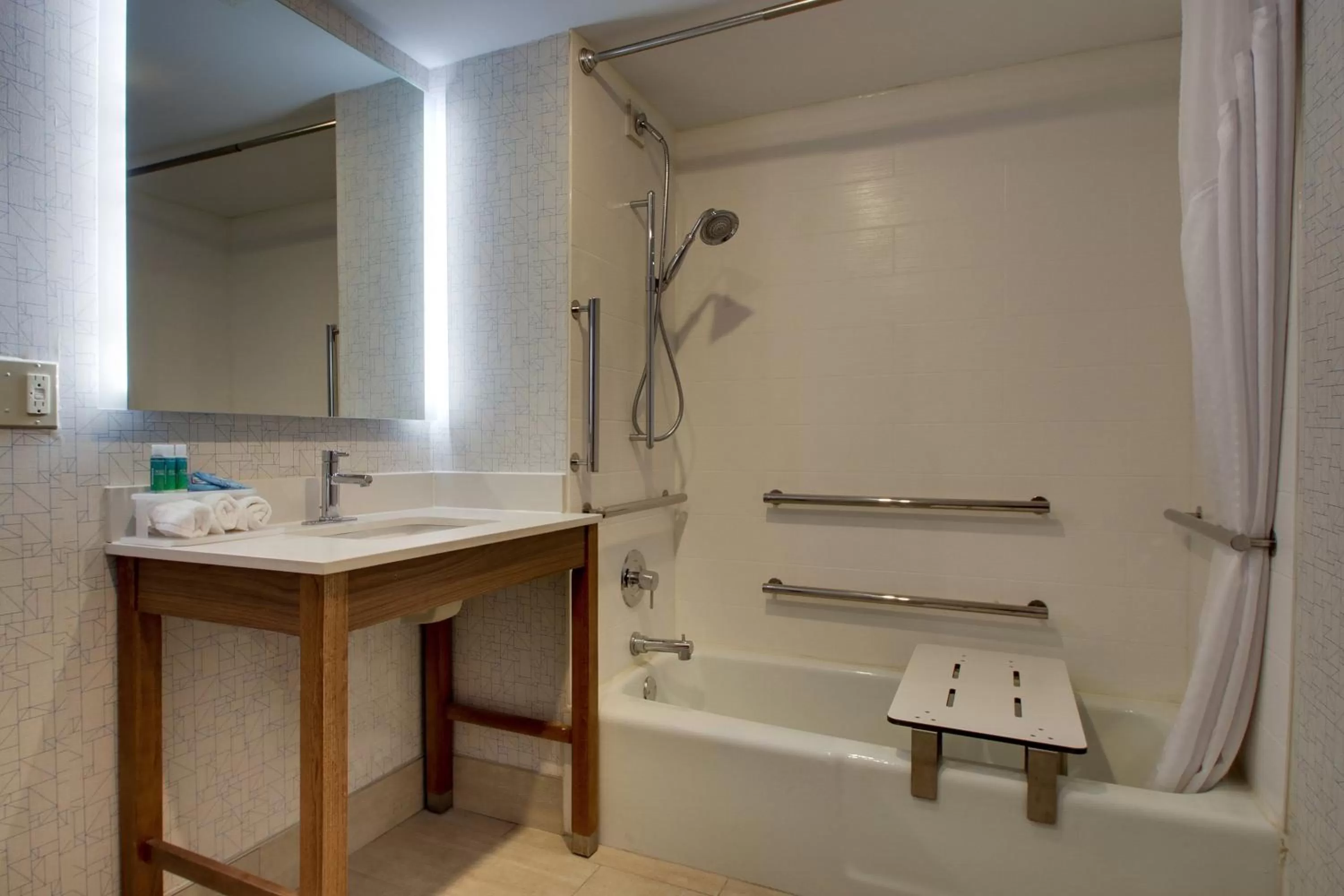 Bathroom in Holiday Inn Express & Suites Wapakoneta by IHG