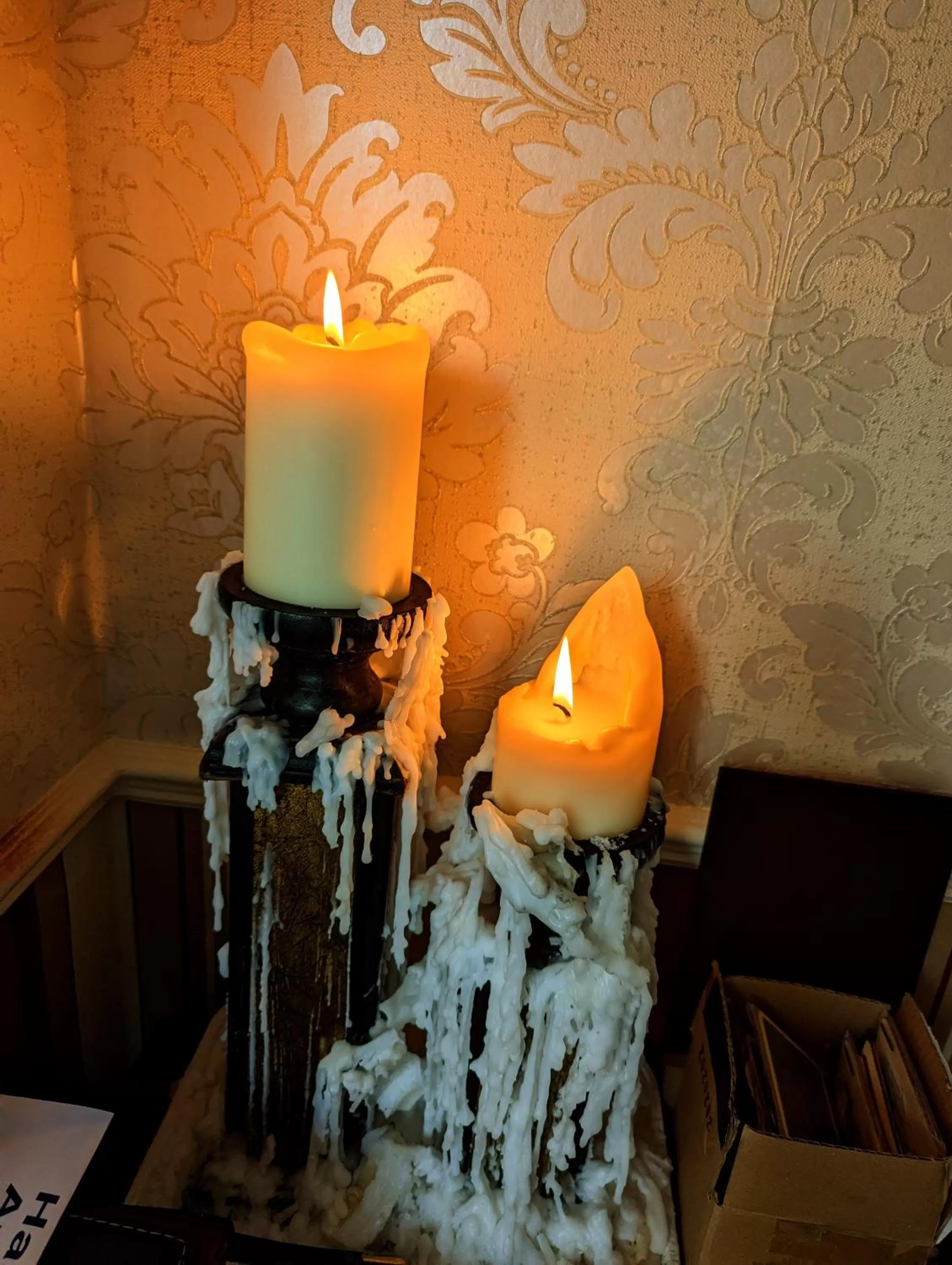 flat iron in Brookside Hotel & Restaurant ,Suitable for Solo Travelers Couples Educational Groups & Families welcome