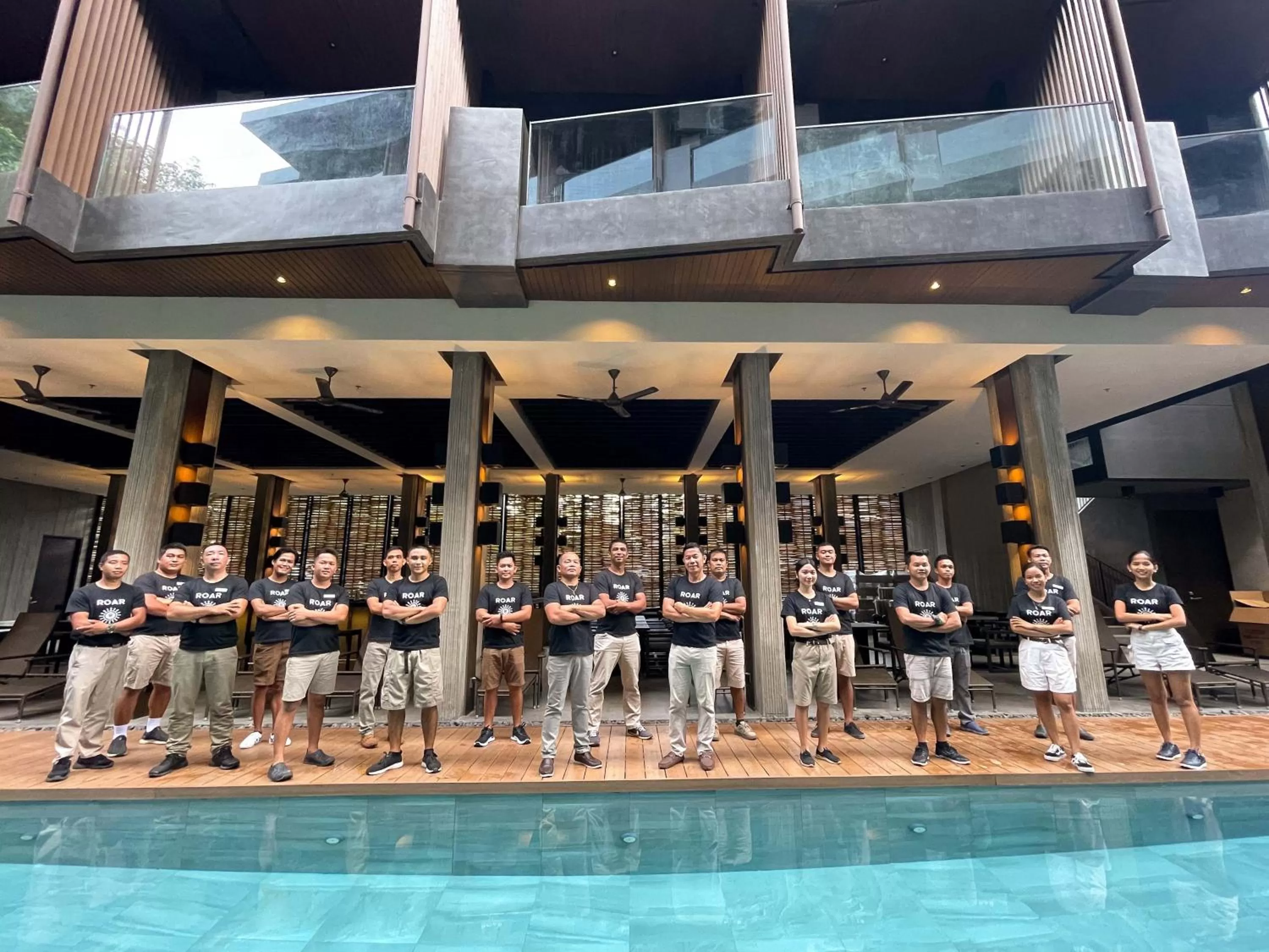 People in The Funny Lion - El Nido